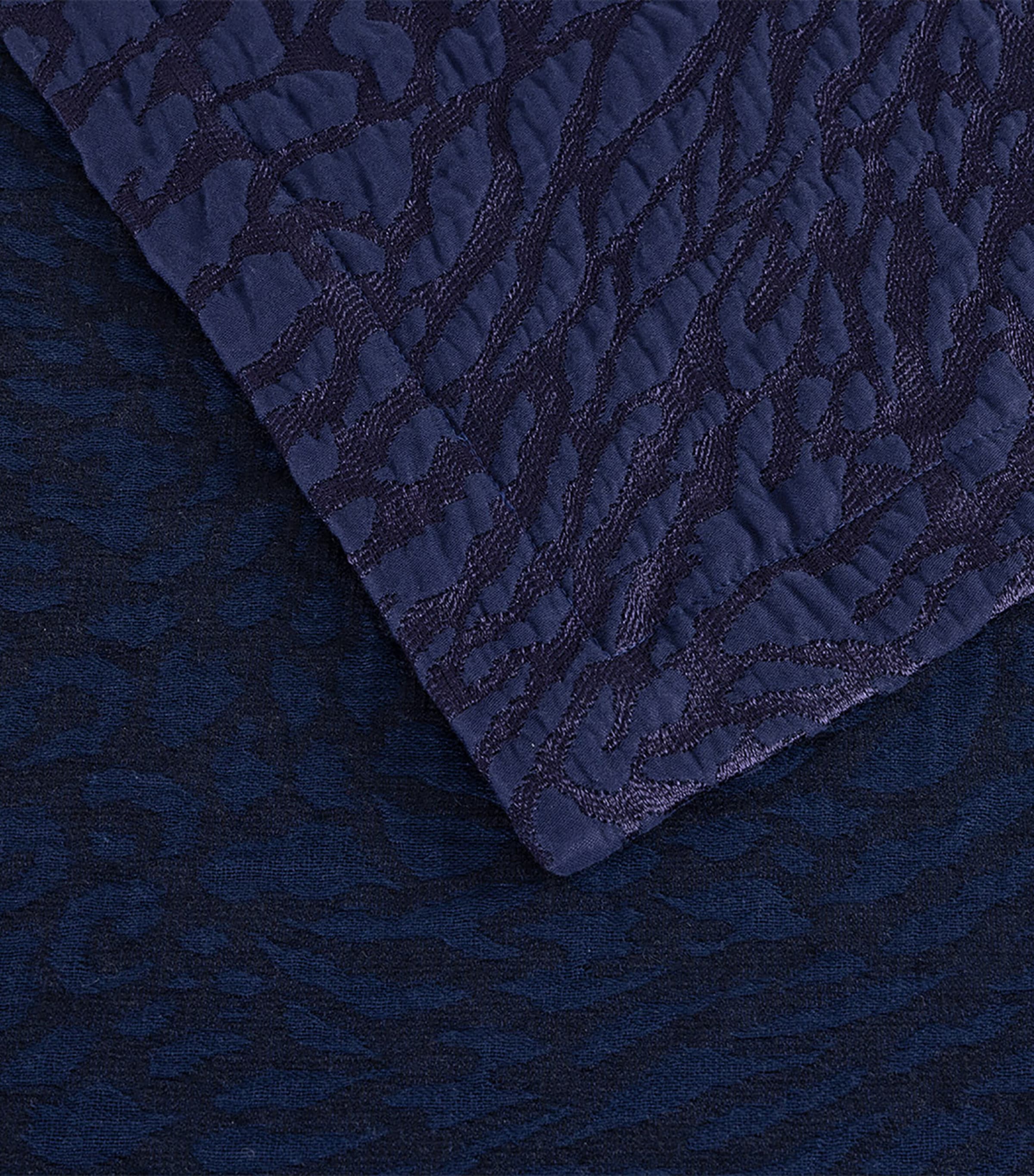 Souvenir Encre Super King Bedcover (285cm x 250cm) ENCRE Image 3