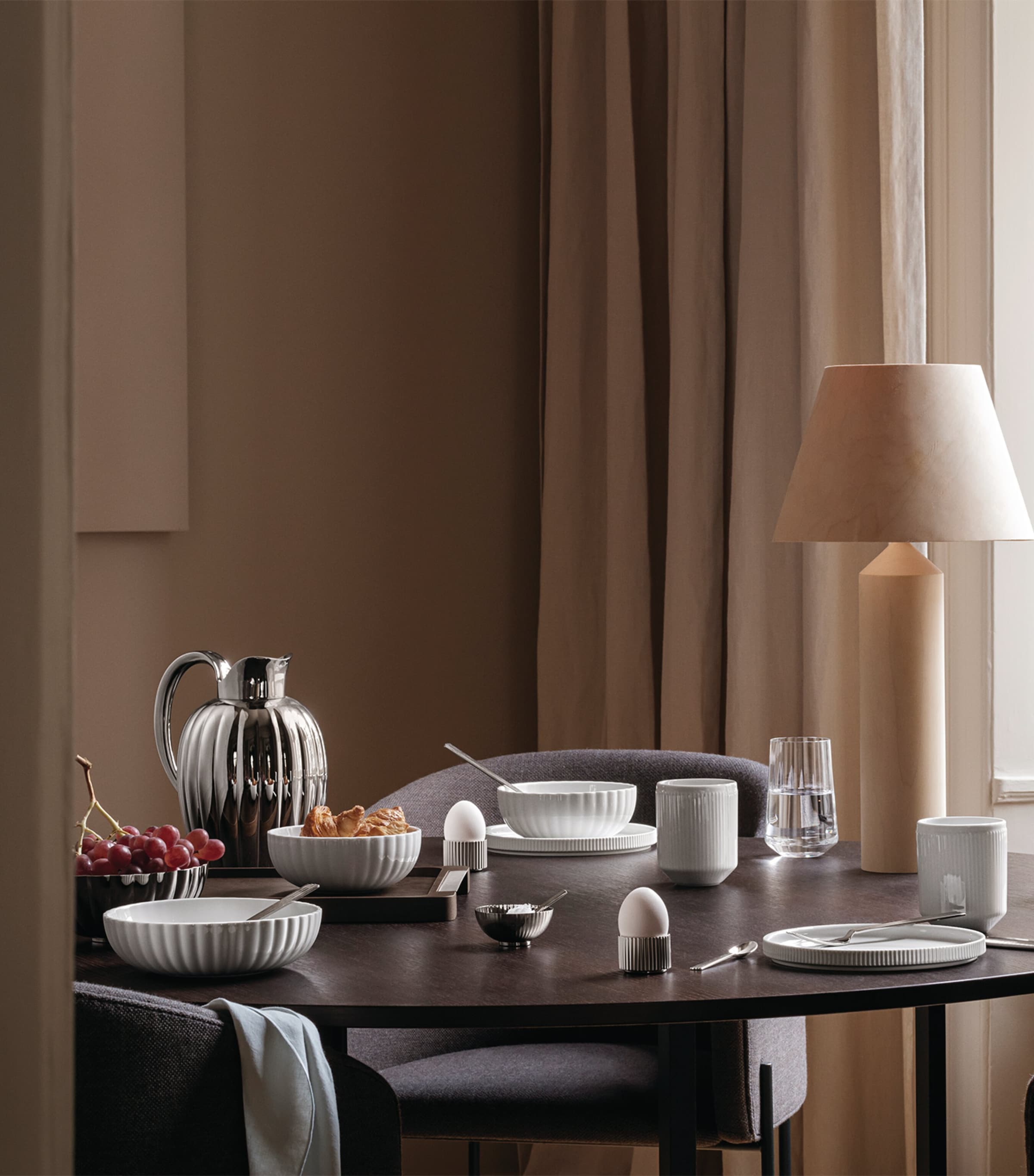 Set of 2 Bernadotte Thermo Mugs (250ml) WHITE Image 2