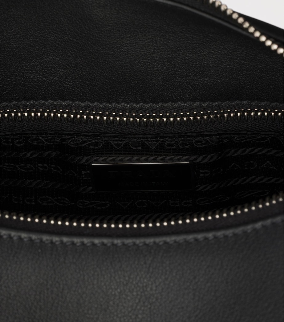Large Leather Shoulder Bag F0002 Image 4