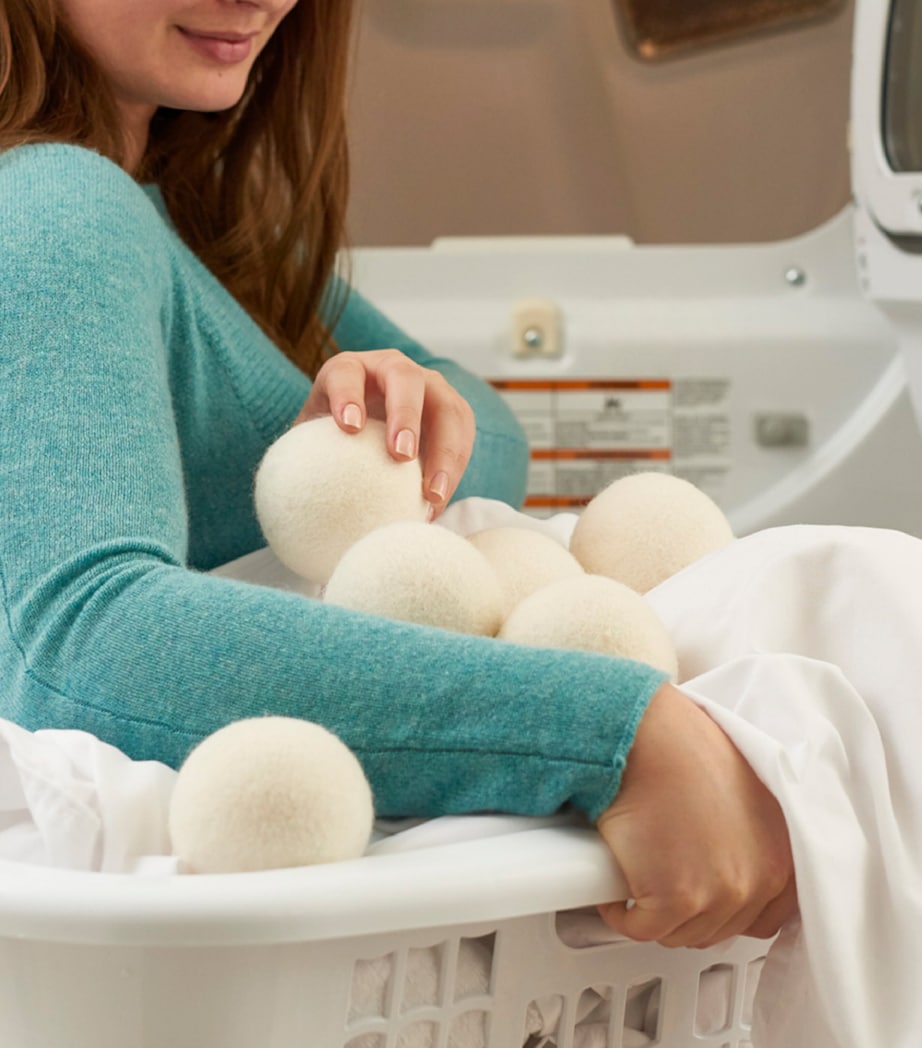 Wool XL Dryer Balls with Delicates Bag (Set of 6) IVORY Image 4