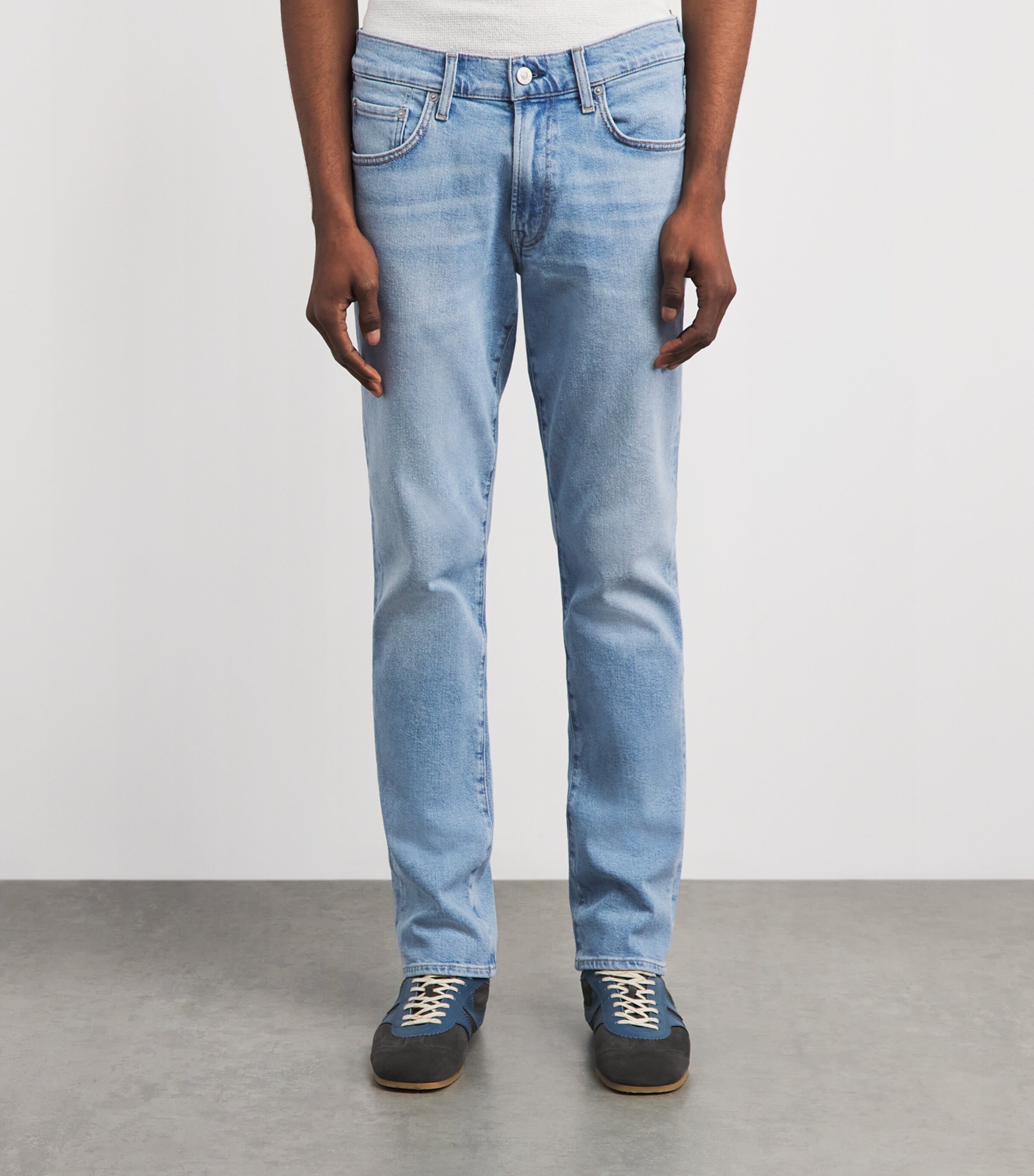Citizens of Humanity Mens Gage Perform Straight Jeans Light Wash Image 4
