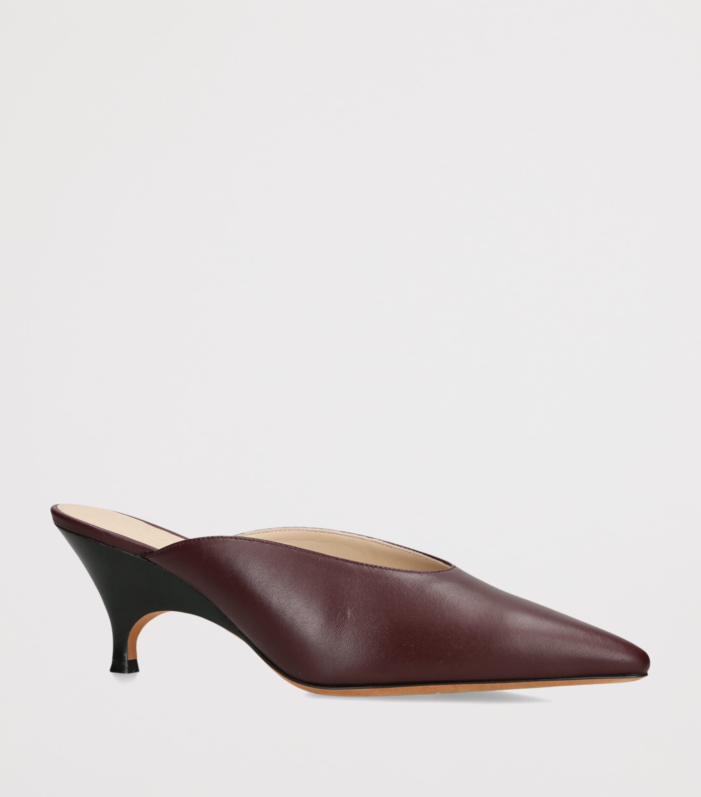 Le Monde Beryl Womens Leather Petra Mules 65 Wine Image 2