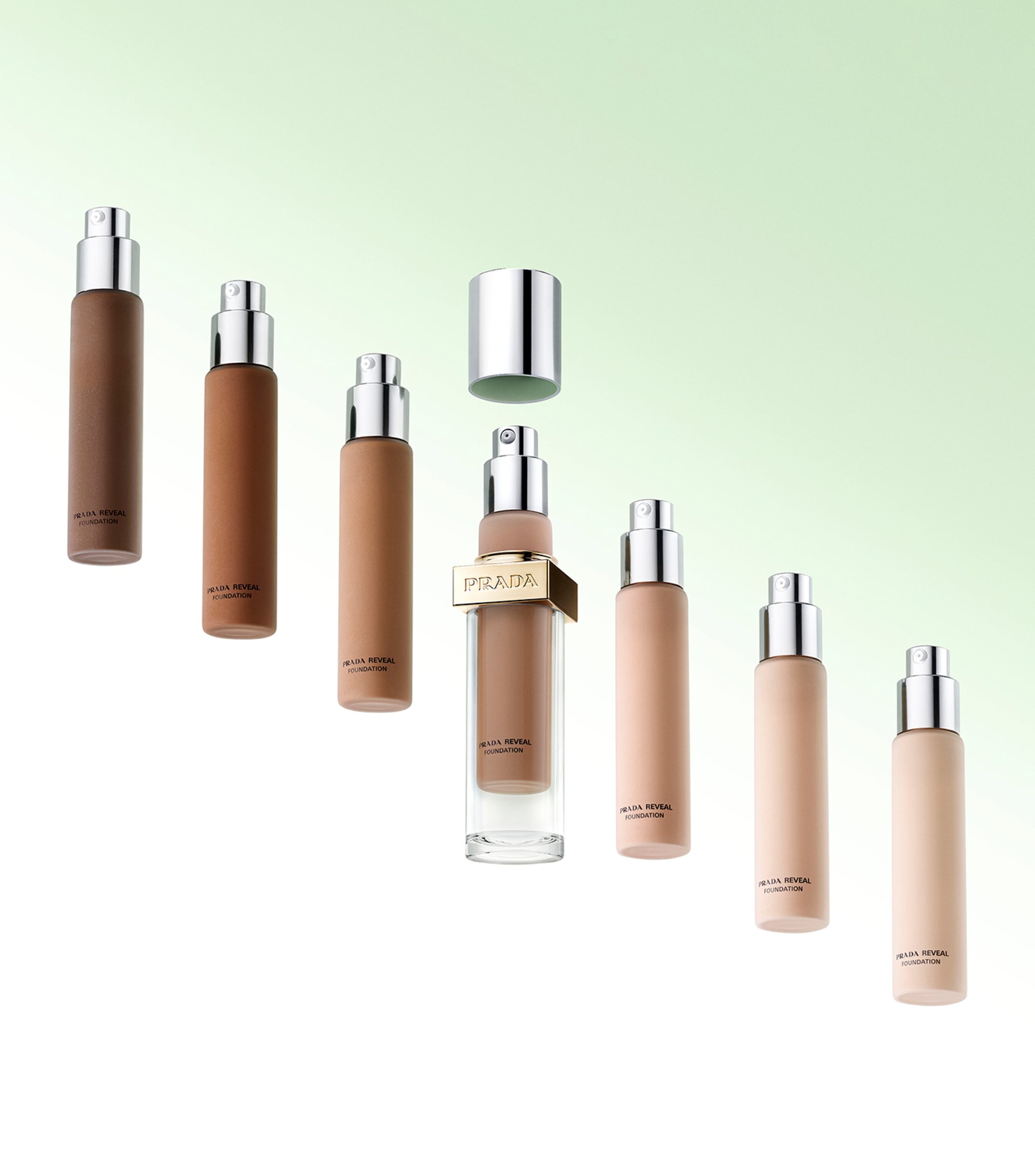 Reveal Skin Optimising Foundation LW10 Image 5
