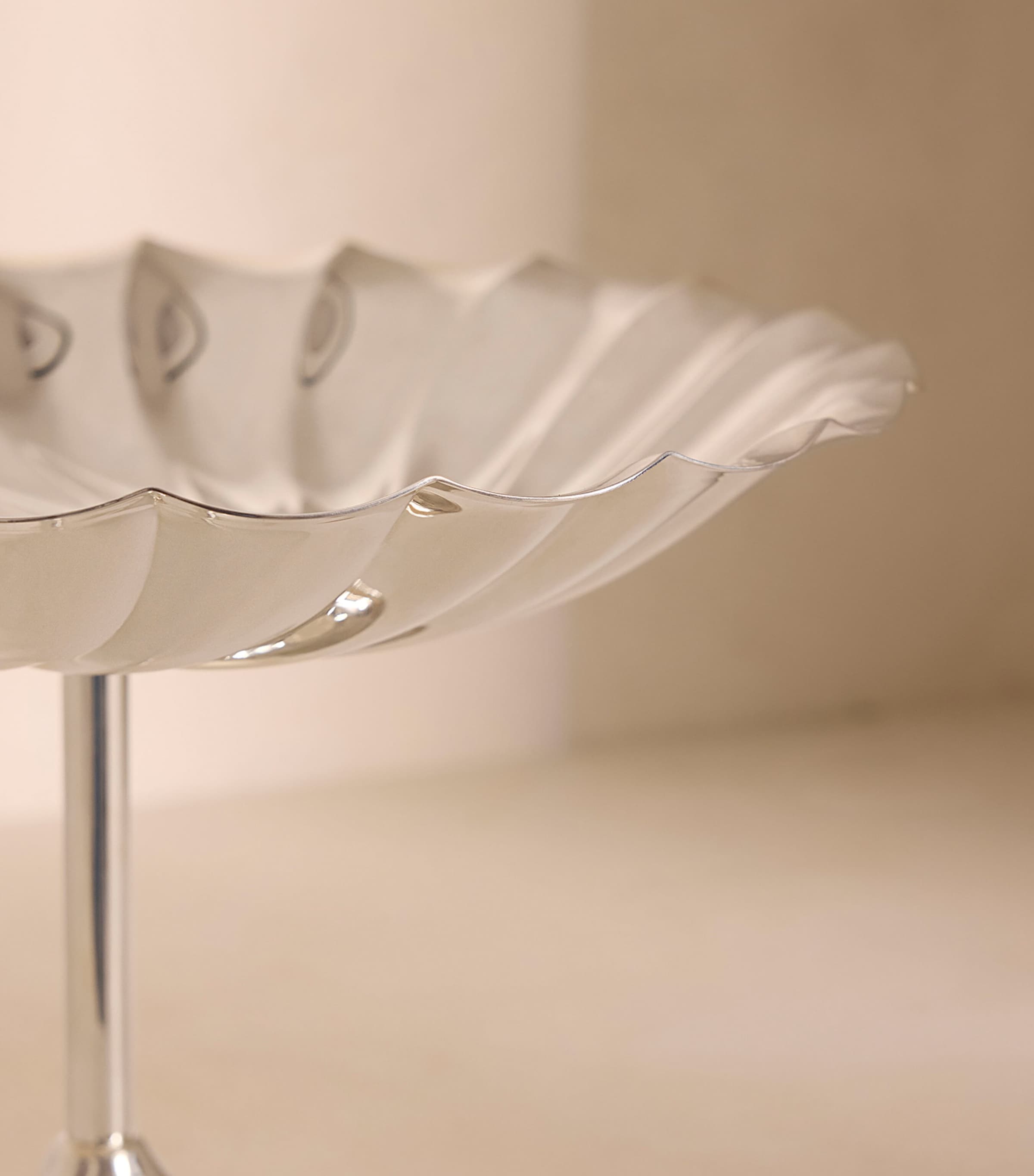 Soho Home Silver-Plated Stainless Steel Mews Footed Platter Silver Image 3