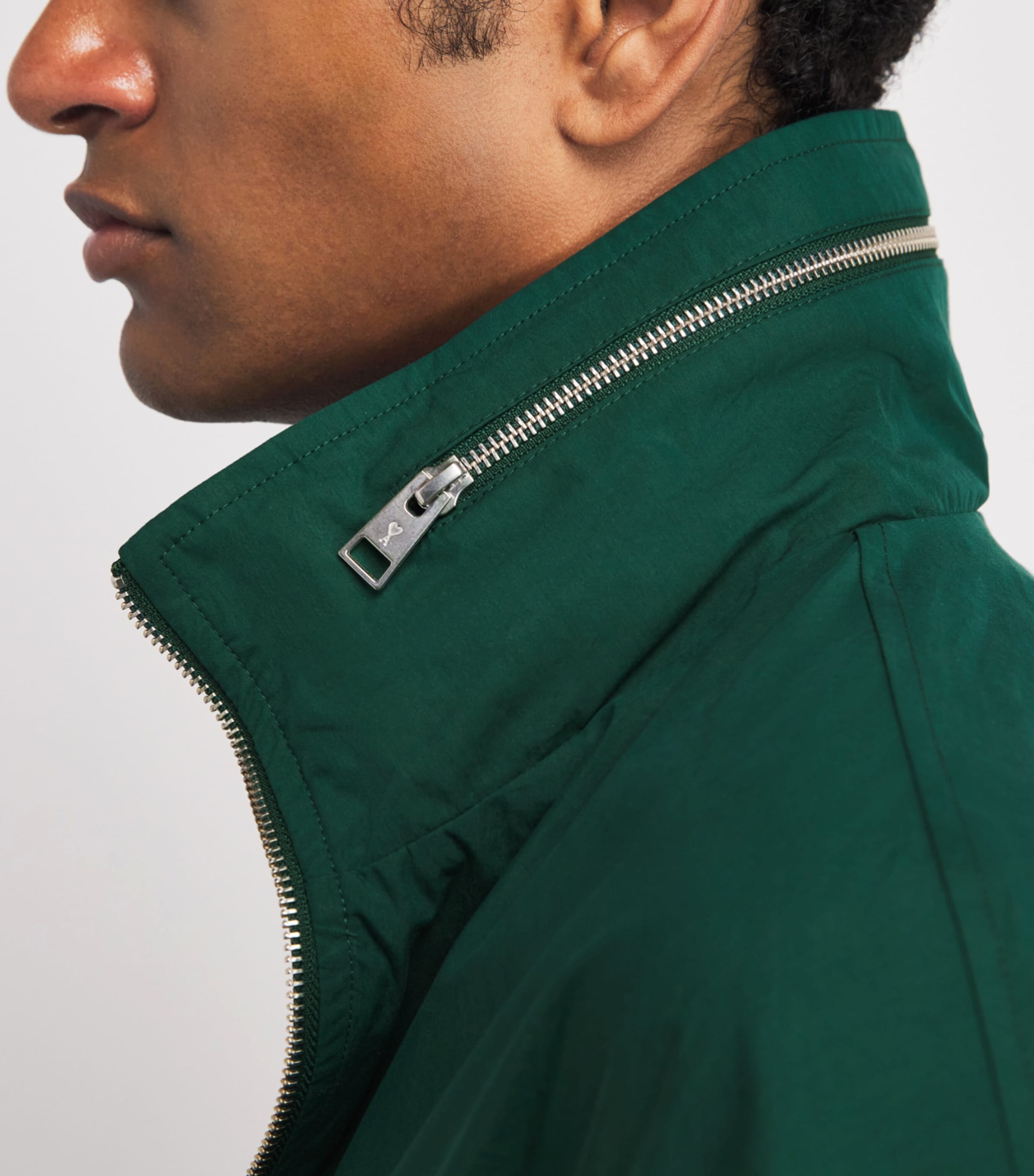 AMI Paris Mens Ami de Coeur Windbreaker Jacket Vert Sapin Image 3