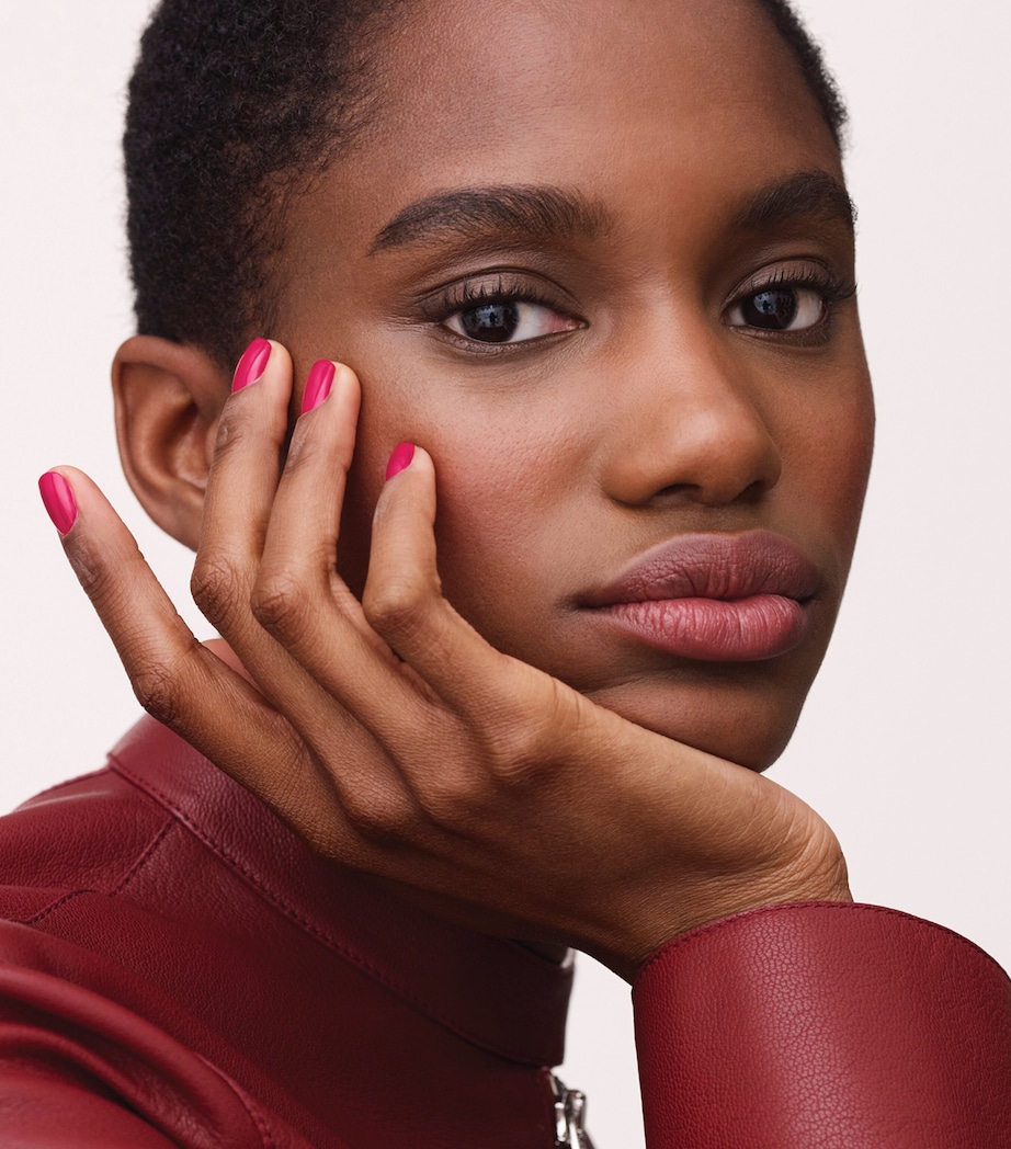 Les Mains Hermès Nail Enamel - 70 Rose Indien 70 ROSE INDIEN Image 4