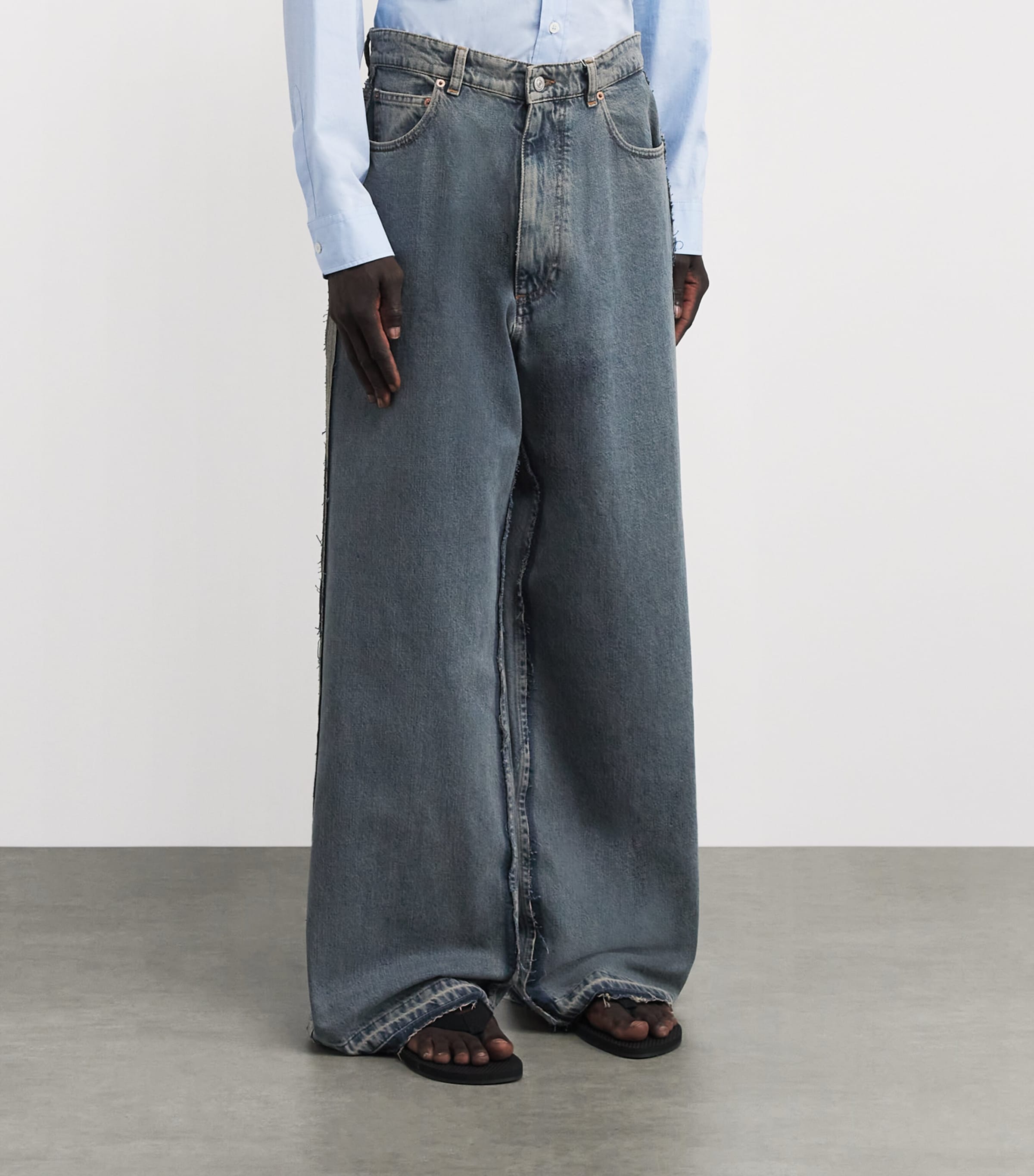 MM6 Maison Margiela Blue Oversized Distressed-Detail Jeans