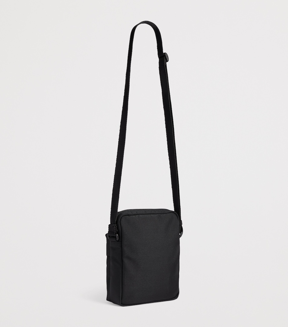 Explorer Cross-Body Bag 1000 Image 2