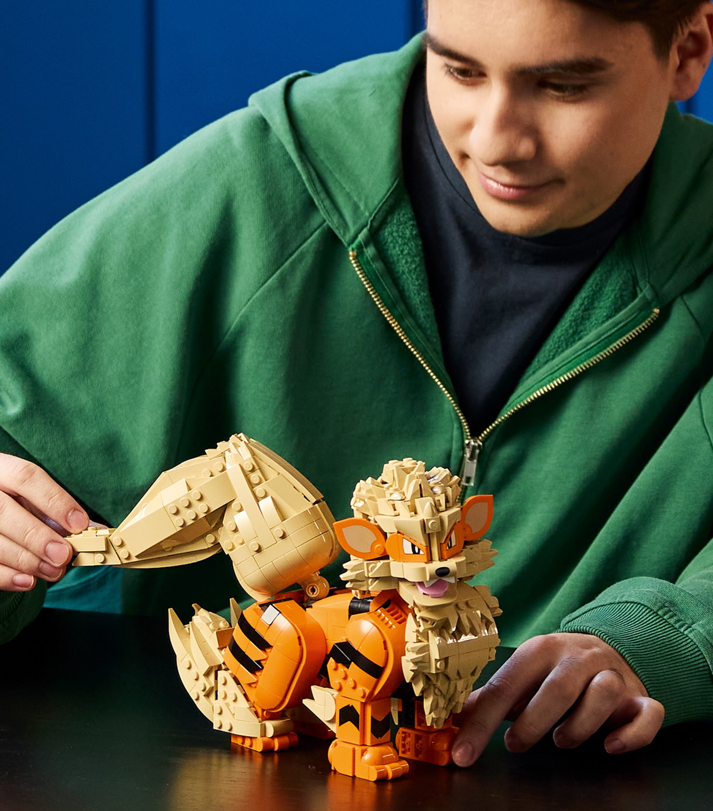 Lego Pokémon Arcanine 72160 Image 4