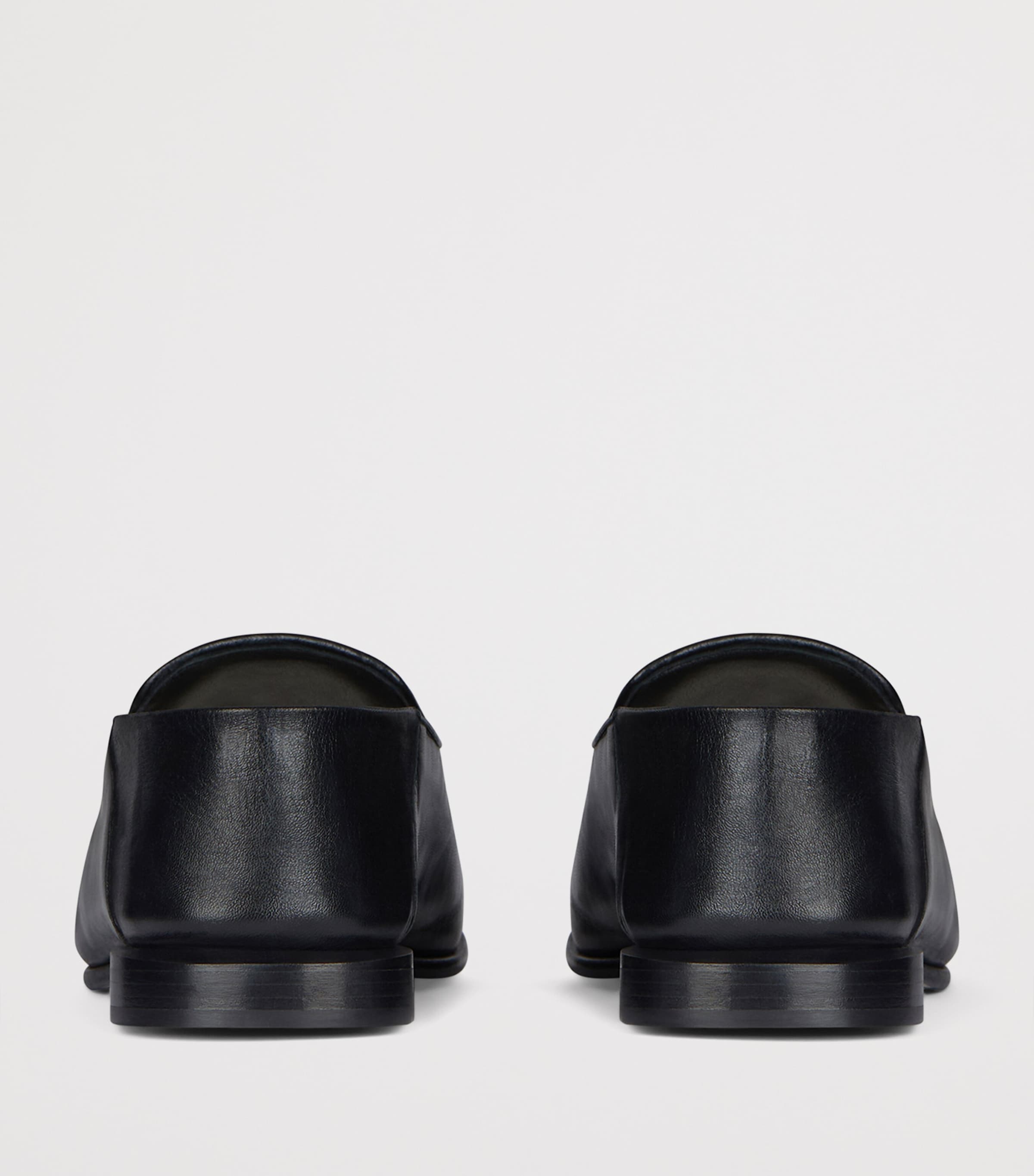 Lamb Skin Two-Tone Label Loafers BLACK/NATURAL Image 5