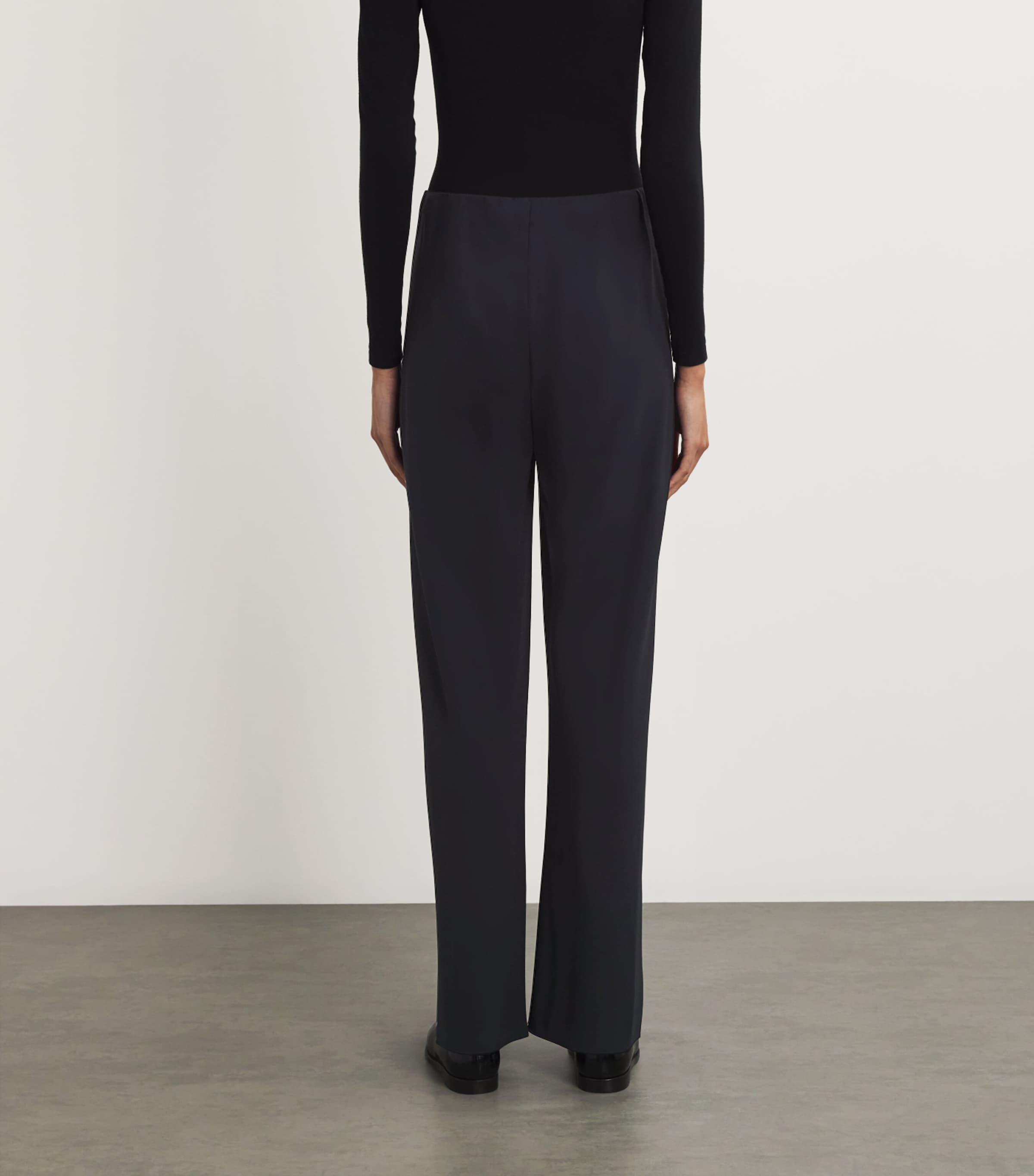 Crepe High-Waist Trousers 403CBL COASTAL Image 4