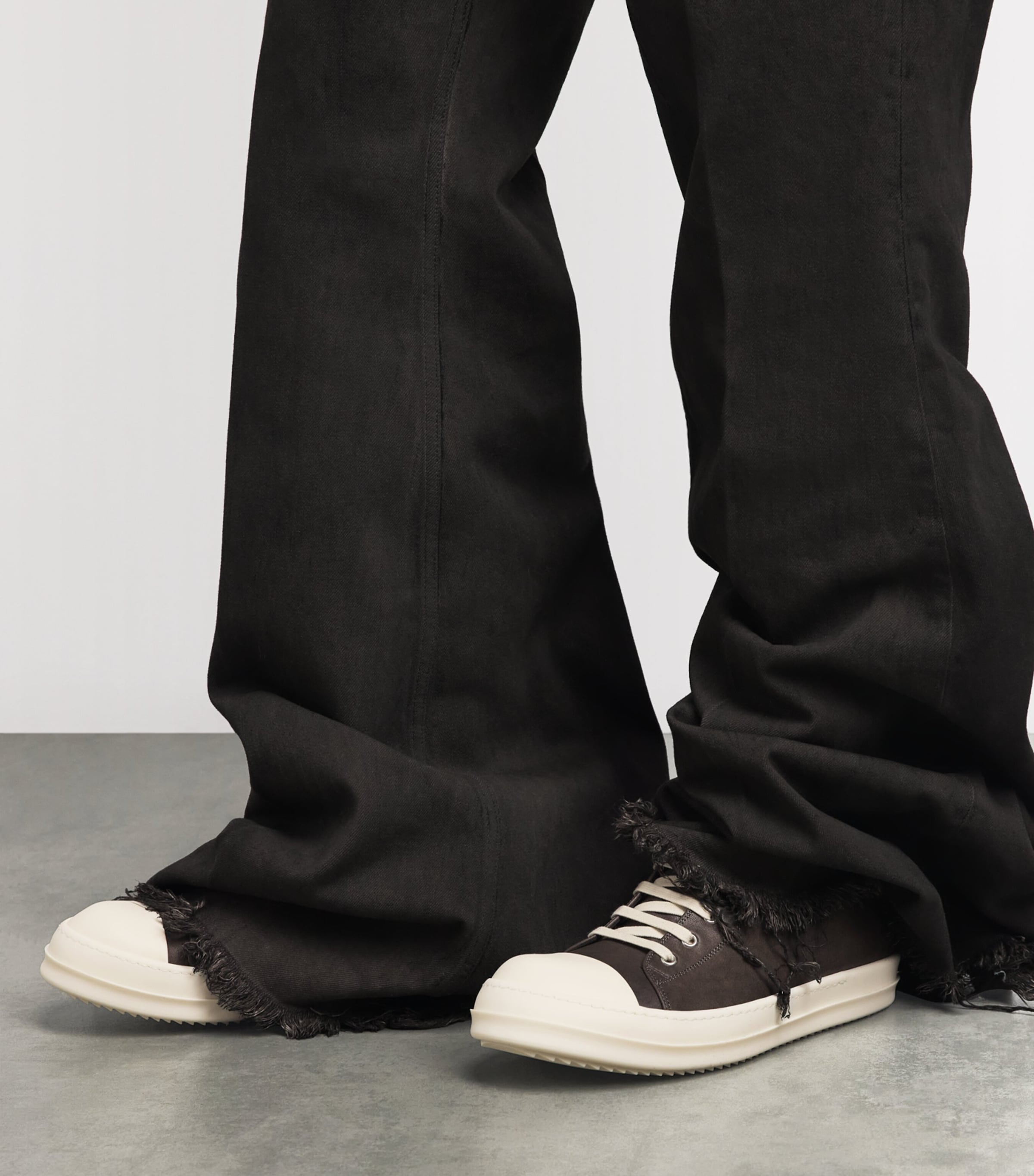 Rick Owens Leather Classic Low-Top Sneakers Whd Blk/mlk/mlk Image 4