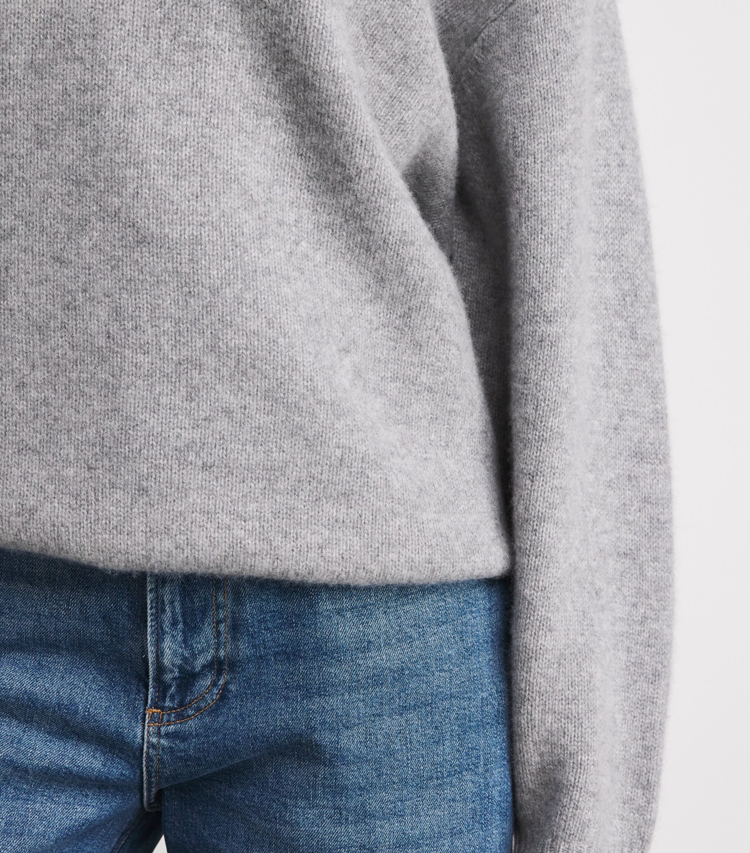 Brushed Cashmere V-Neck Sweater HEATHER GREY Image 6