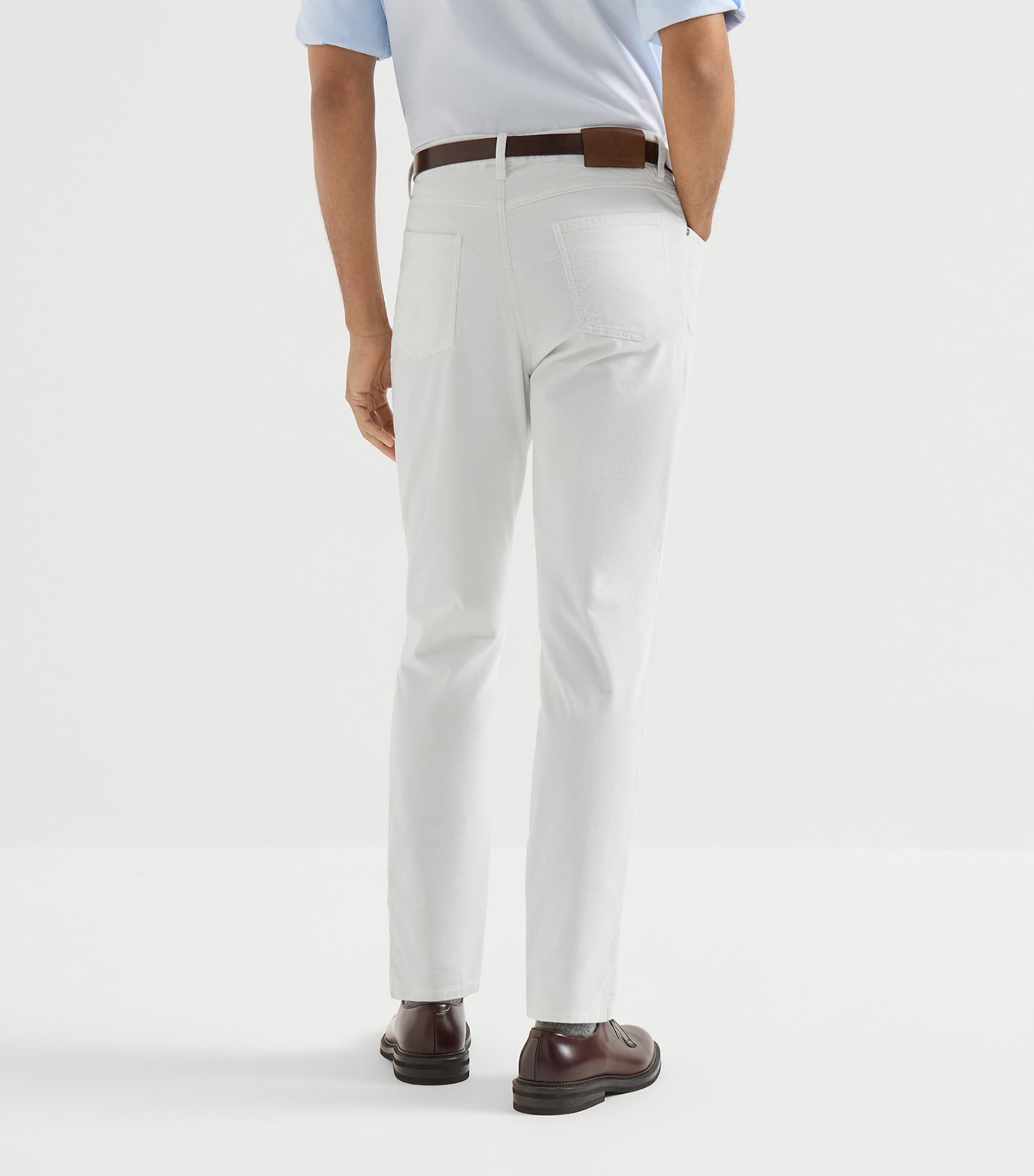 Brunello Cucinelli Mens Comfort Denim Straight Jeans Image 5