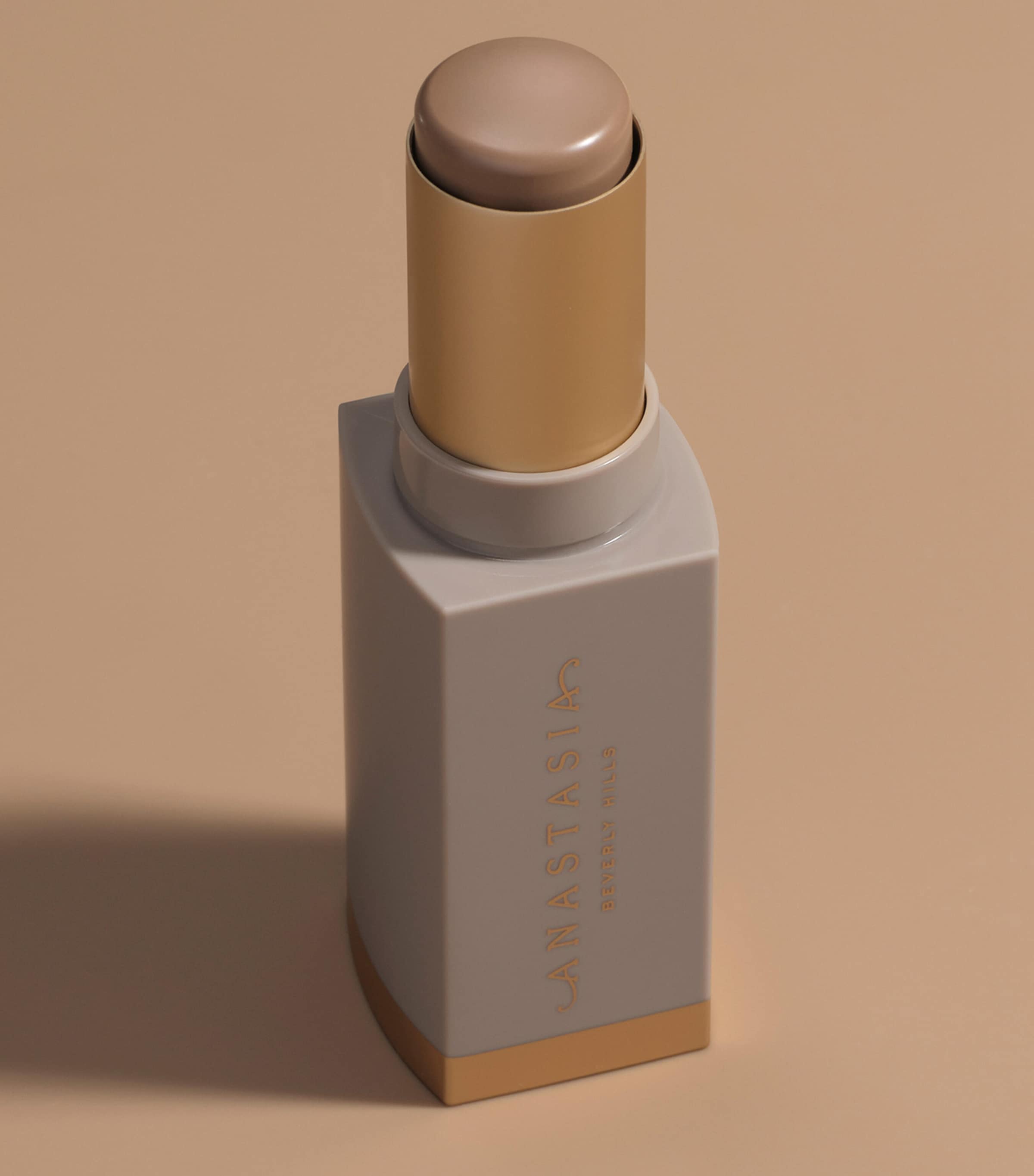 Smooth Blur Contour Stick CAST SHADOW Image 5
