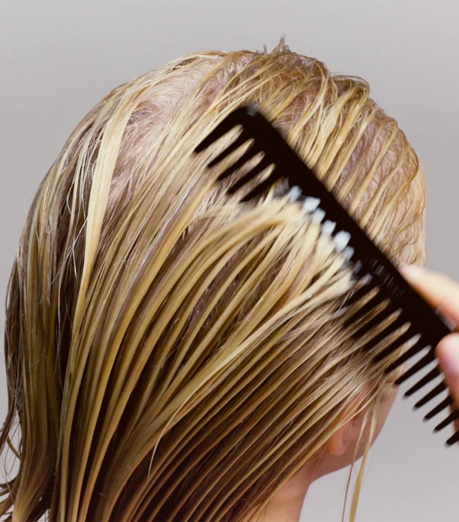 Body Building Conditioner (200ml) NO COLOUR Image 4