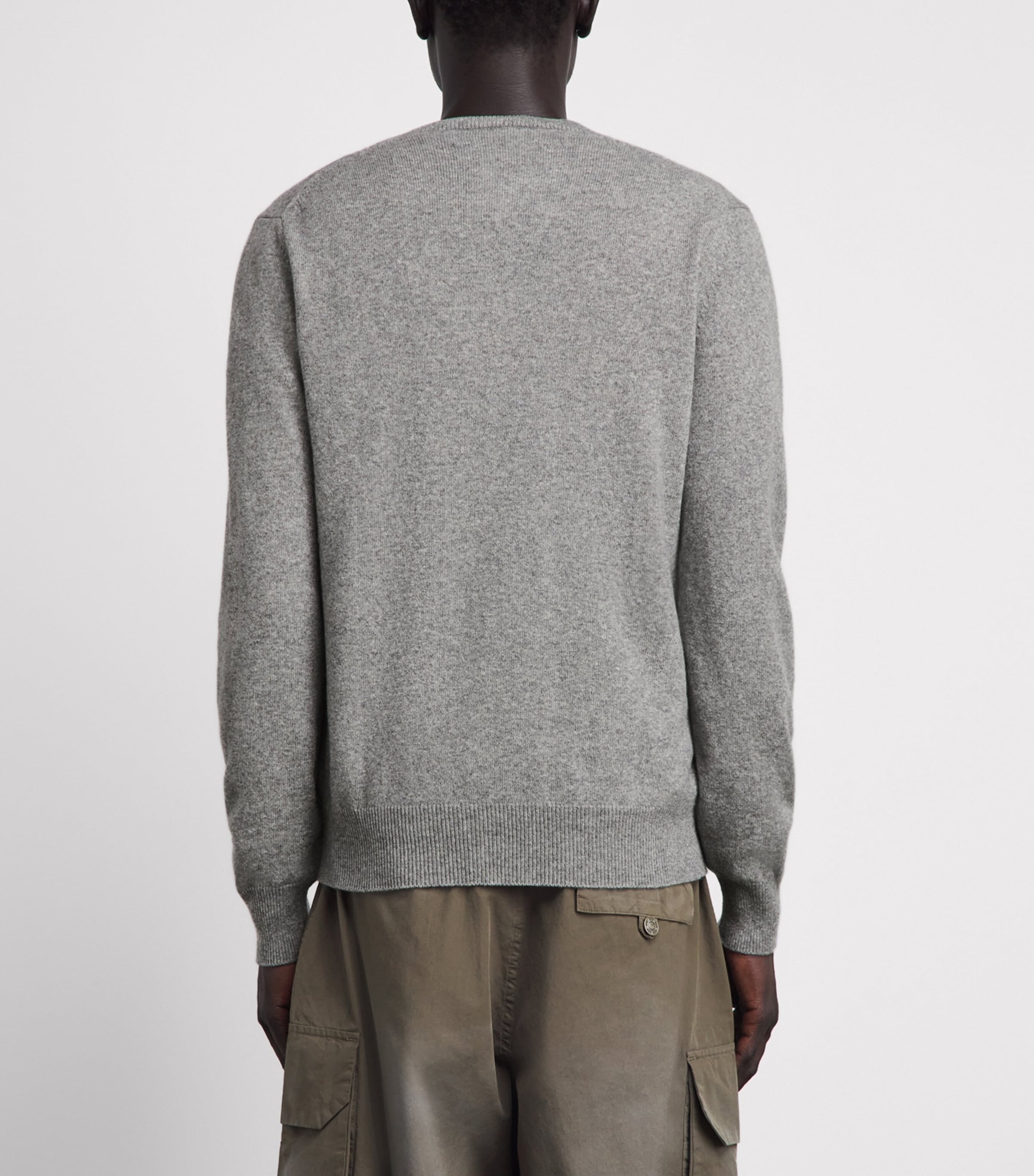 Comme Des Garçons Play Mens Wool V-Neck Rhinestone Heart Sweater Lt Grey Image 5