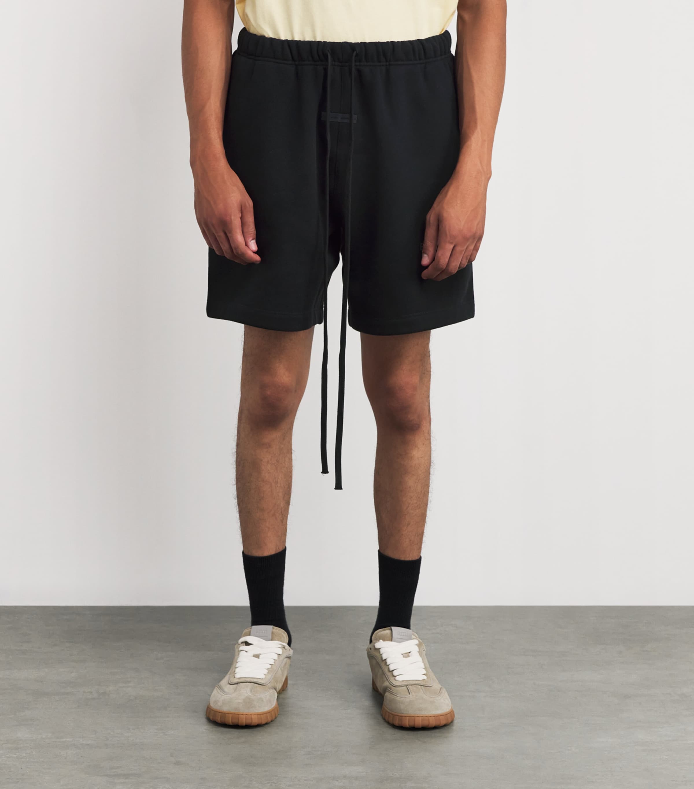 FEAR OF GOD ESSENTIALS Mens Cotton-Blend Logo Sweatshorts Jet Black Image 3