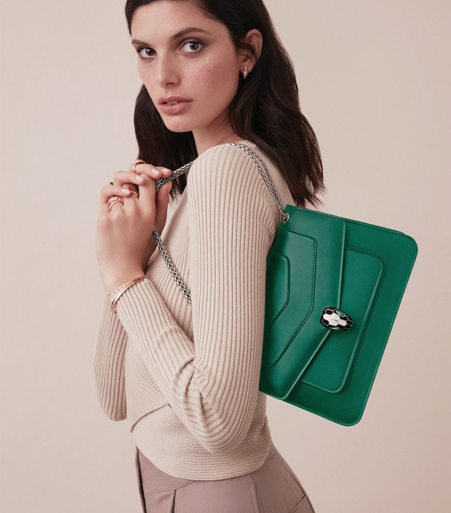 Medium Leather Serpenti Forever Shoulder Bag GREEN LIGHT Image 2