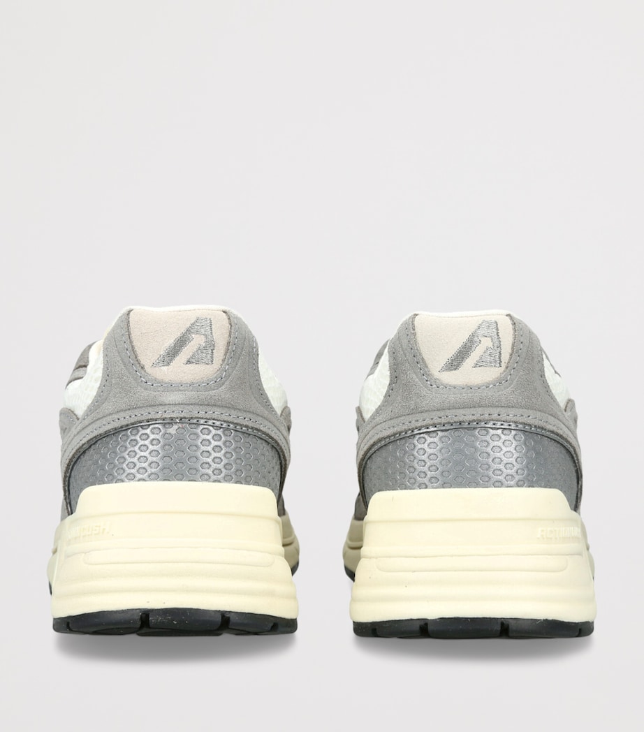 Autry Suede Hyperway Runner Sneakers Grey Image 2