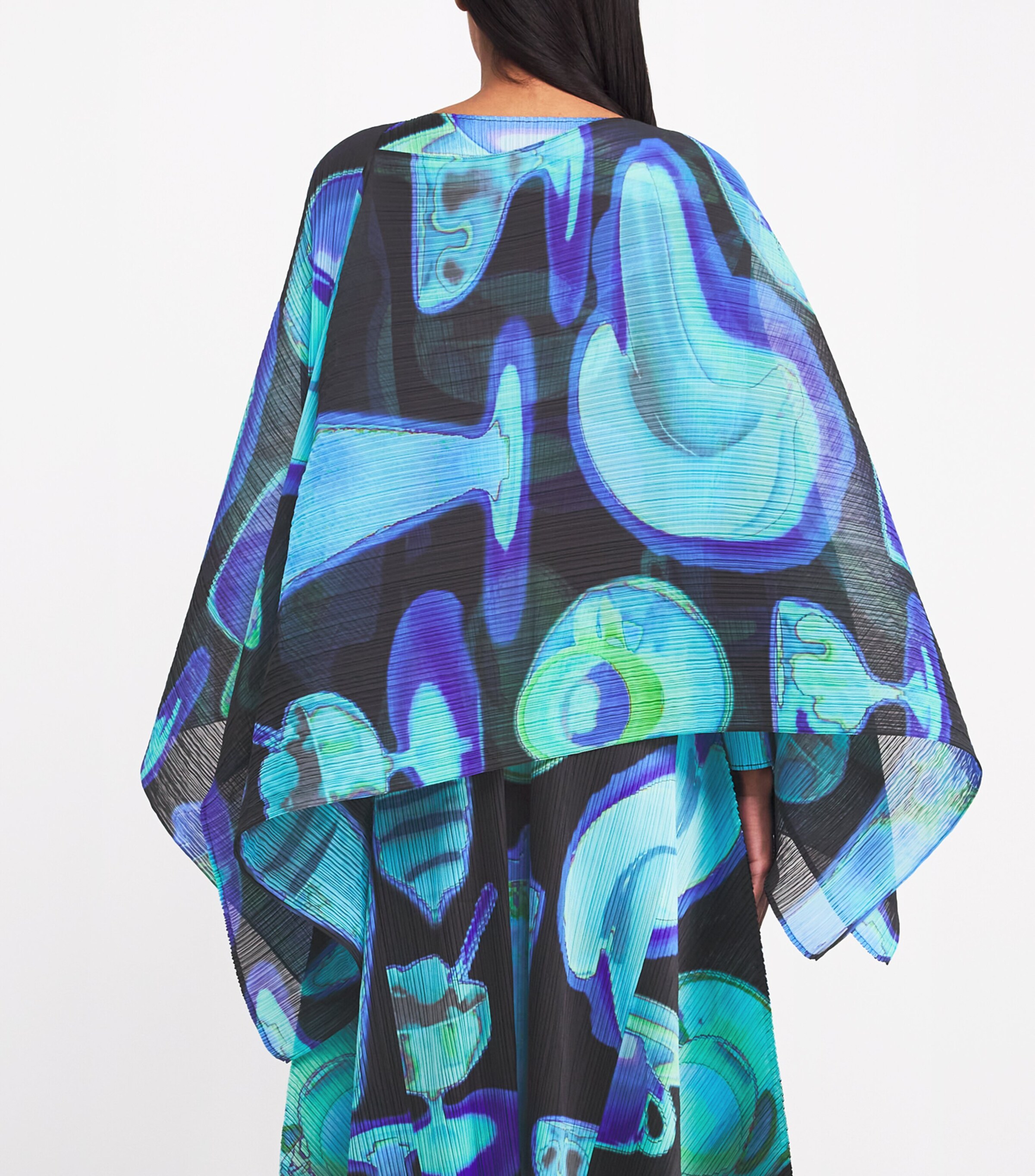 Pleats Please Issey Miyake Thermal Foods Madame-T Stole