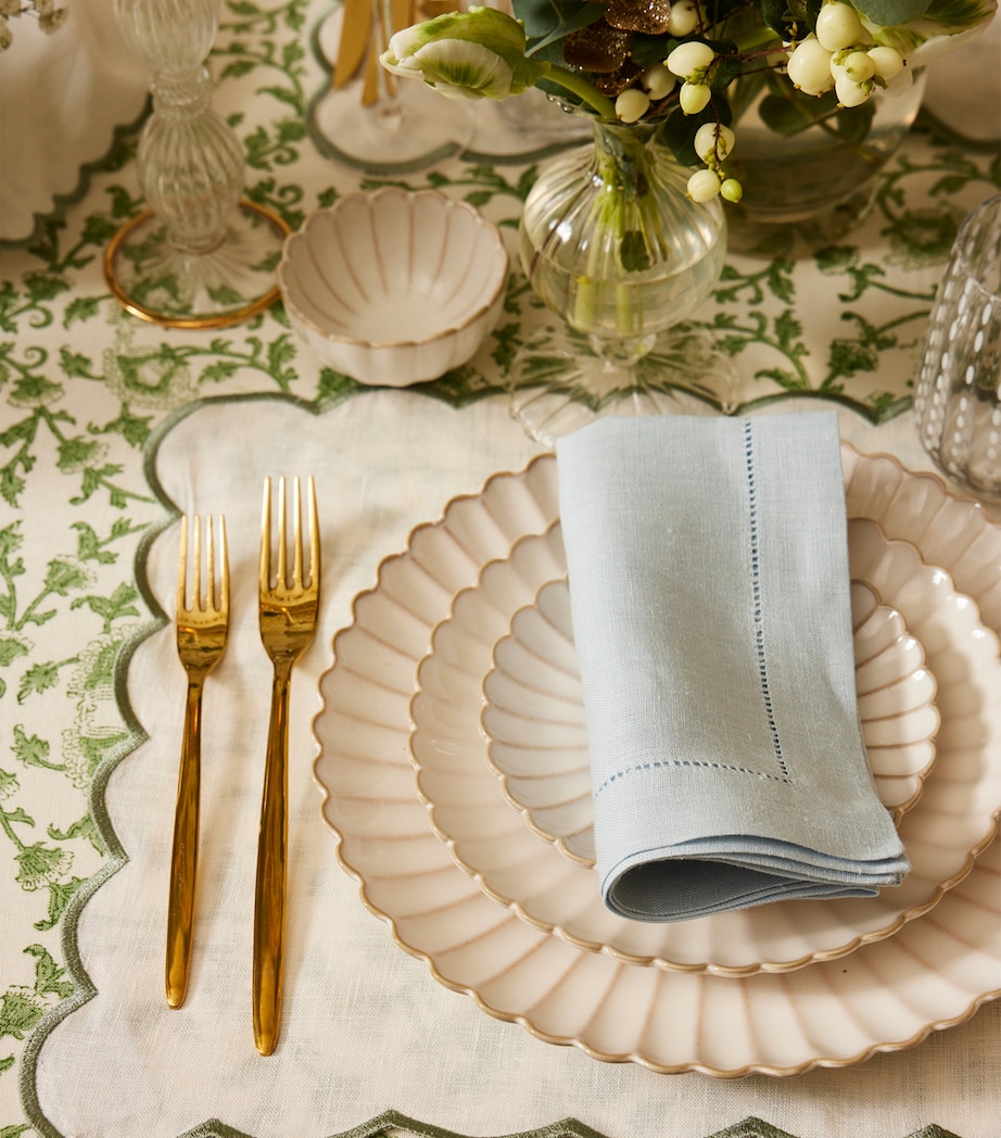 Set of 4 Shell Bread Plates (16cm) CREAM Image 5