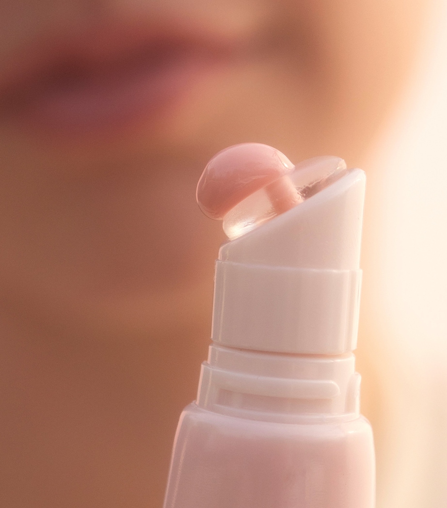 The Kissu Lip Treatment (10ml) NO COLOUR Image 5