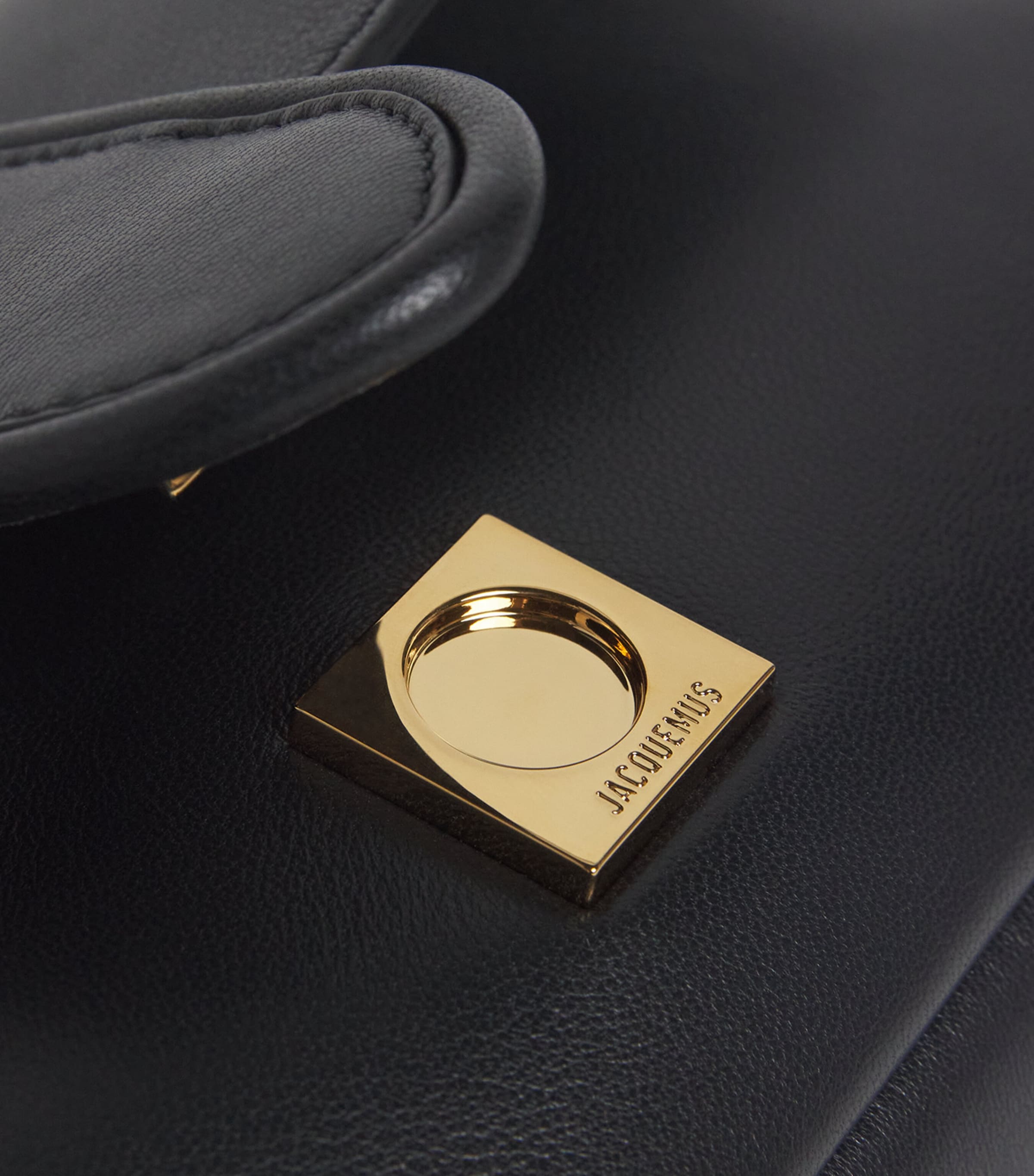 Jacquemus Leather Le Bambino Chaîne Shoulder Bag Black Image 5