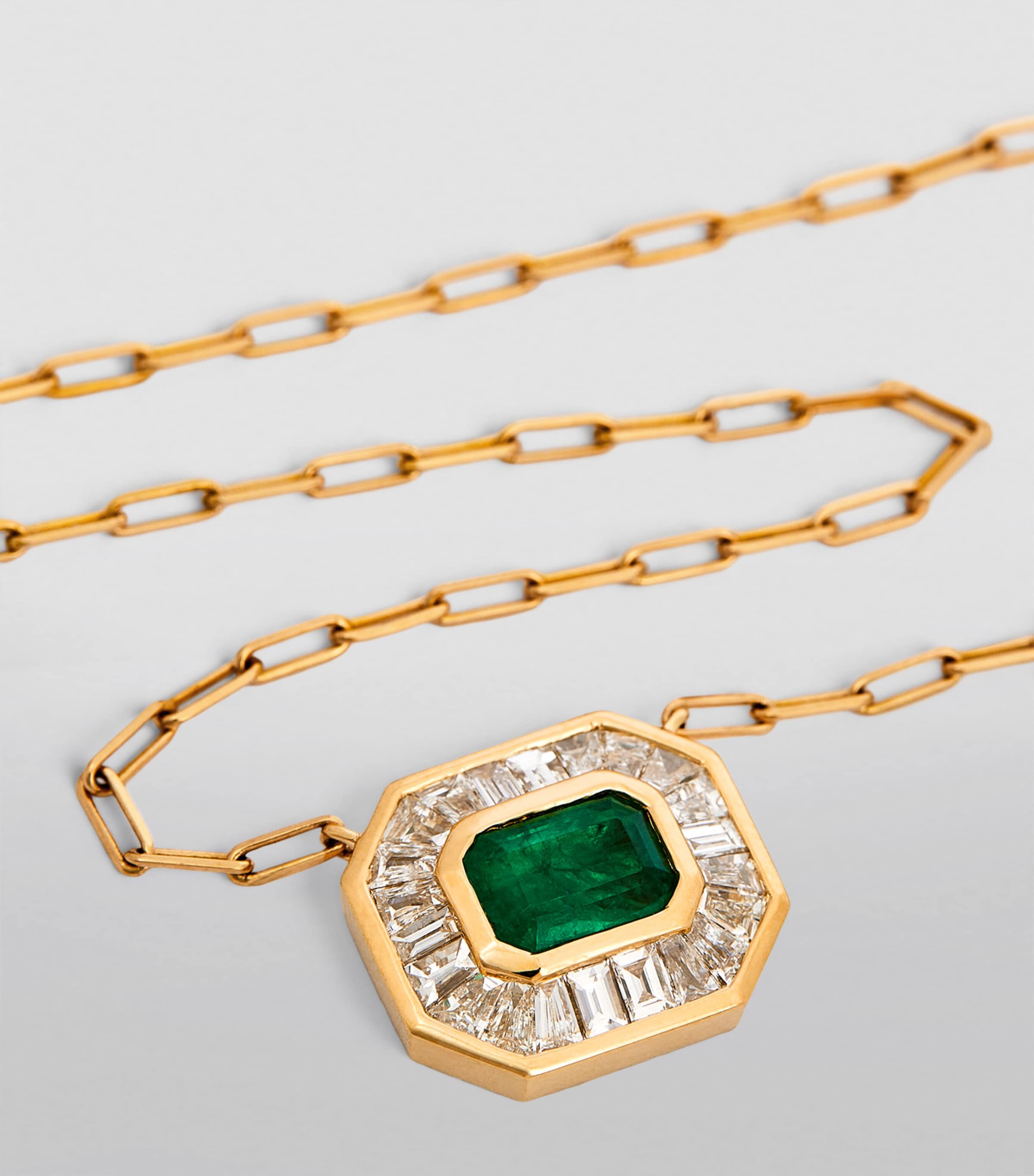Yellow Gold, Diamond and Emerald Deco Necklace YELLOW GOLD Image 2