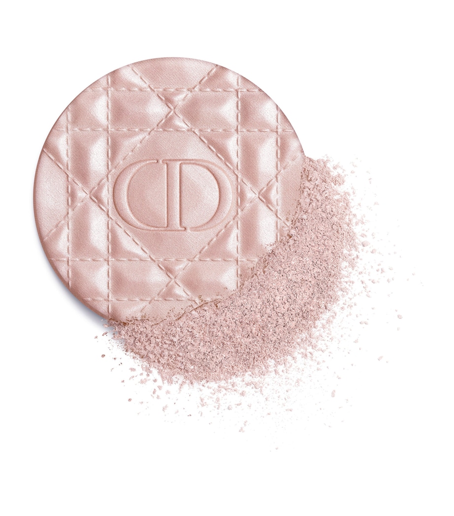 DIOR Dior Forever Glow Luminizer Highlighter Pink Halo Image 2