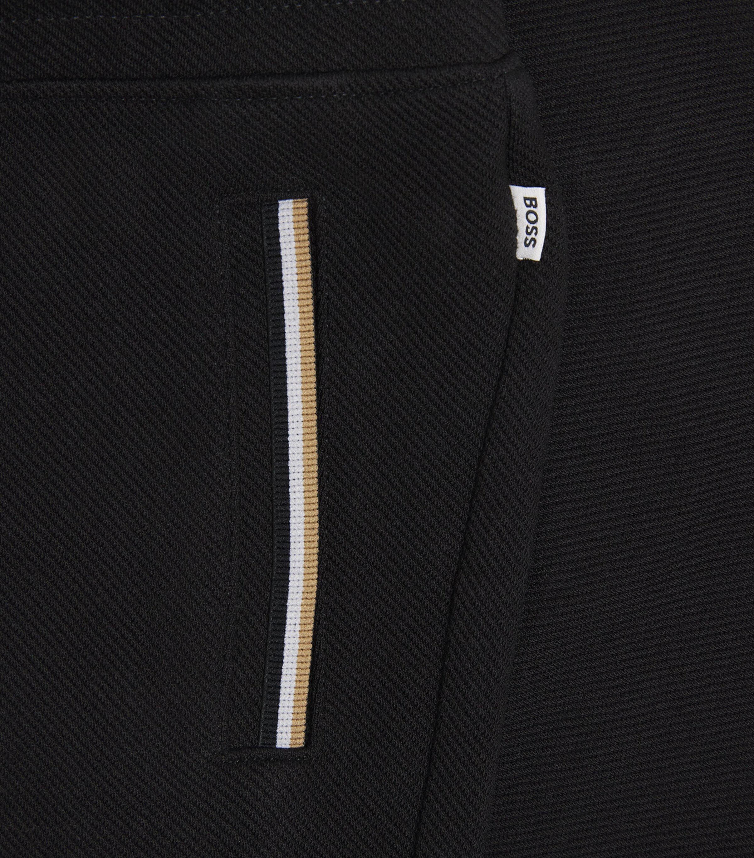 BOSS Kidswear Cotton-Blend Bermuda Logo Shorts (4-16 Years) Image 3