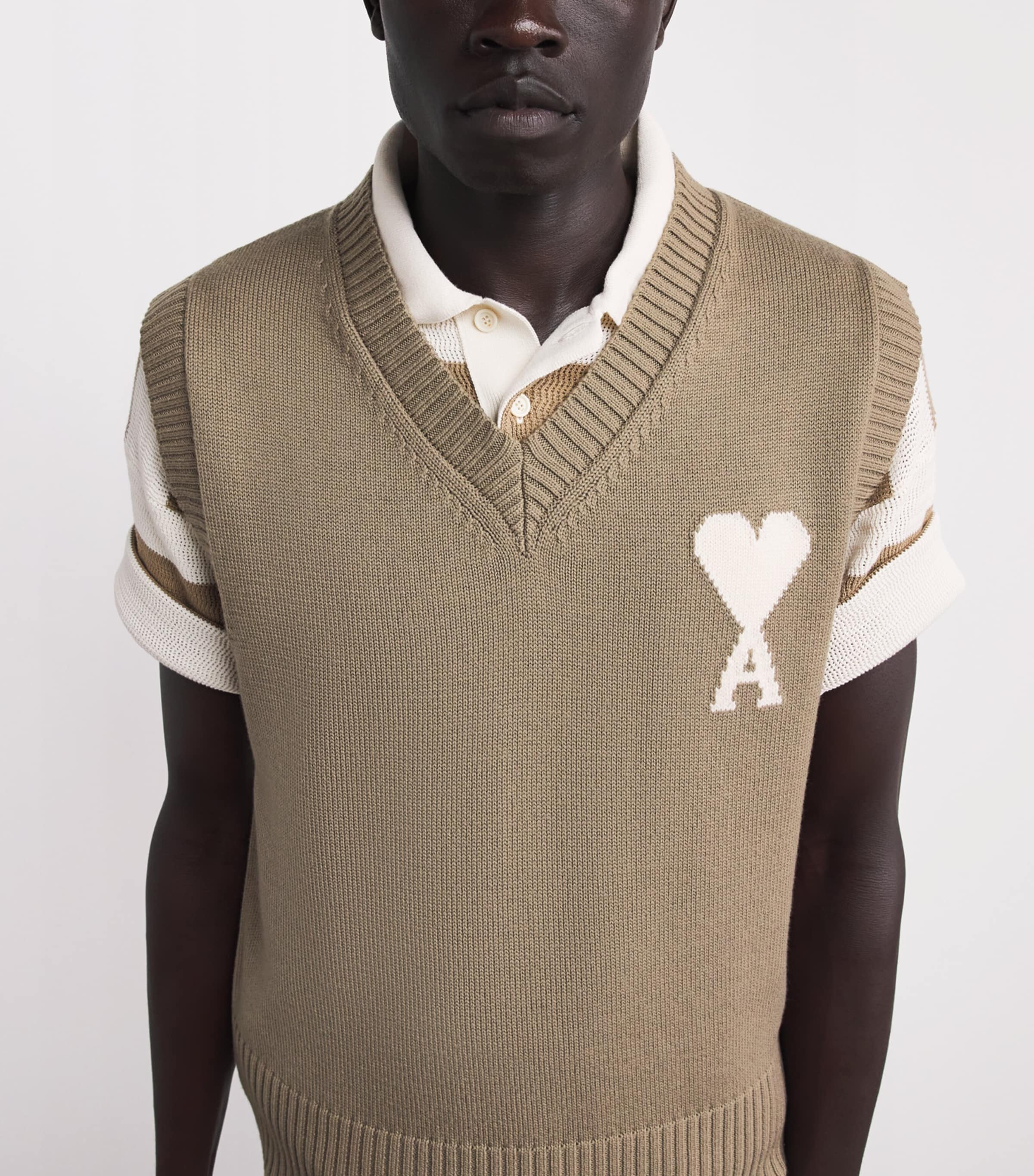 AMI Paris Mens Wool-Cotton Ami de Coeur Sweater Vest Bge Taupe/ecru Image 3