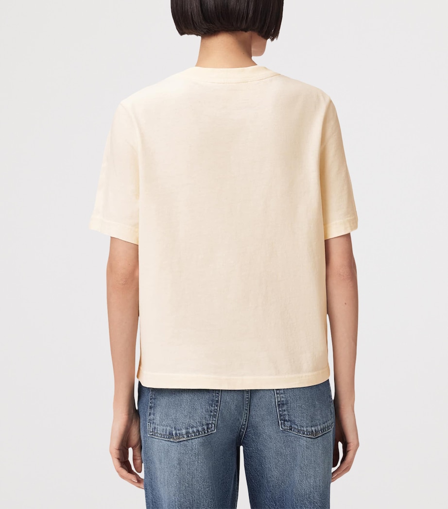 Embroidered Lisa T-Shirt PEBBLE WHITE Image 5