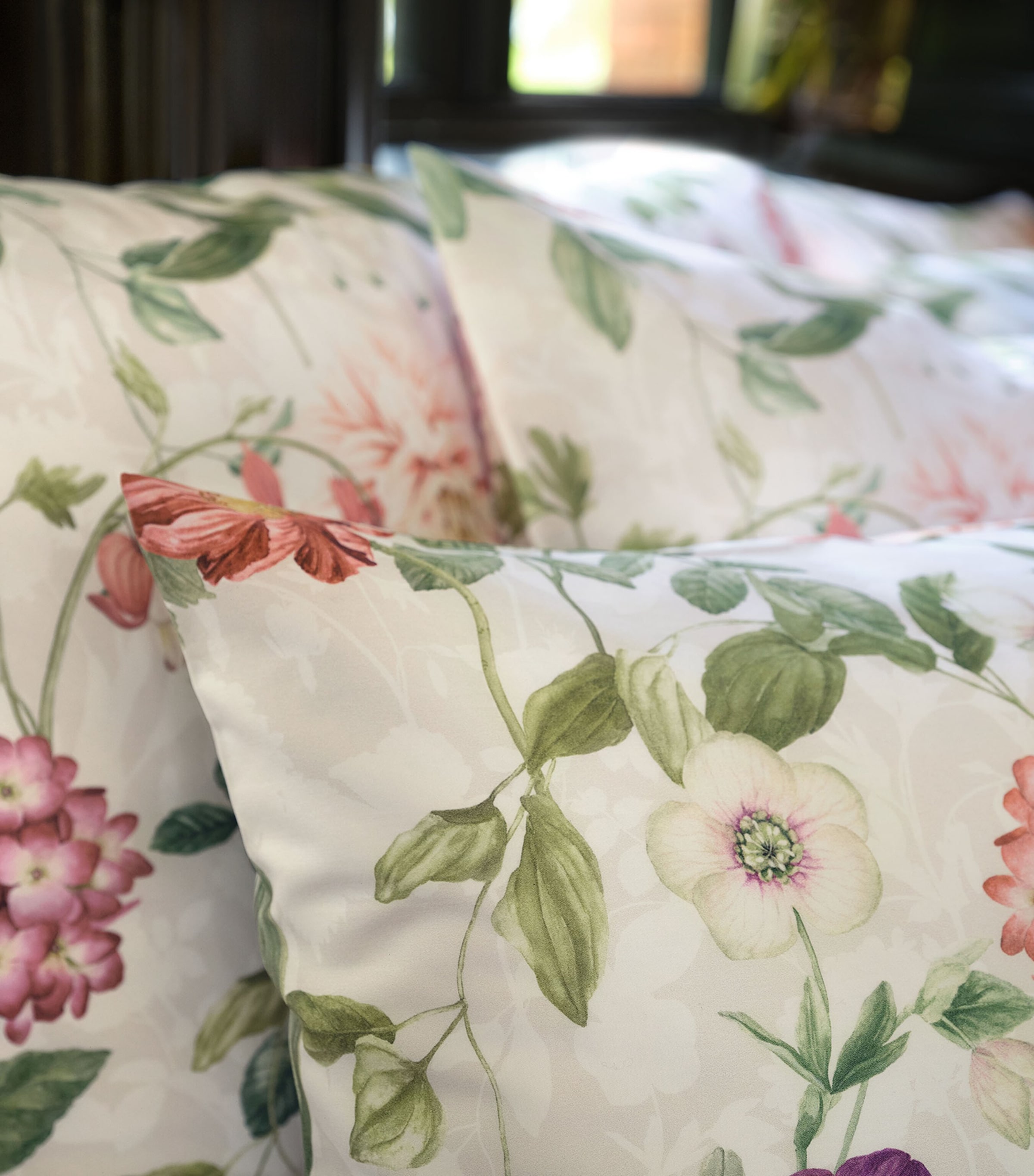 Ophelia King Duvet Cover (230cm x 220cm) BEIGE Image 3