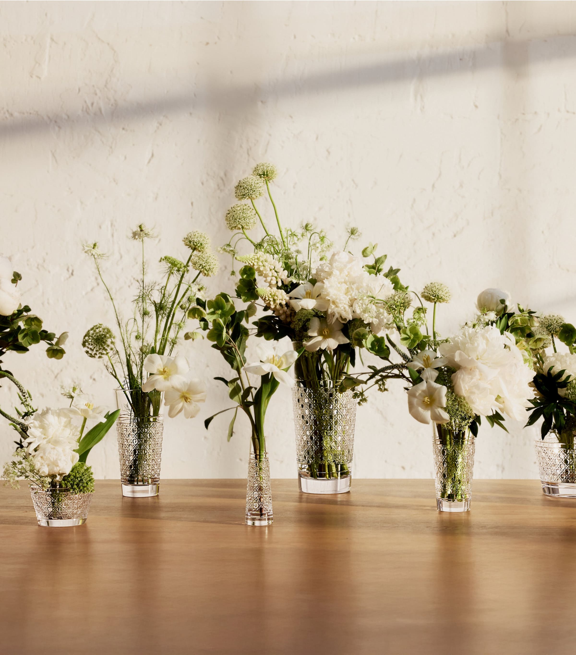 Crystal Opulence Bowl (23cm) CLEAR Image 2