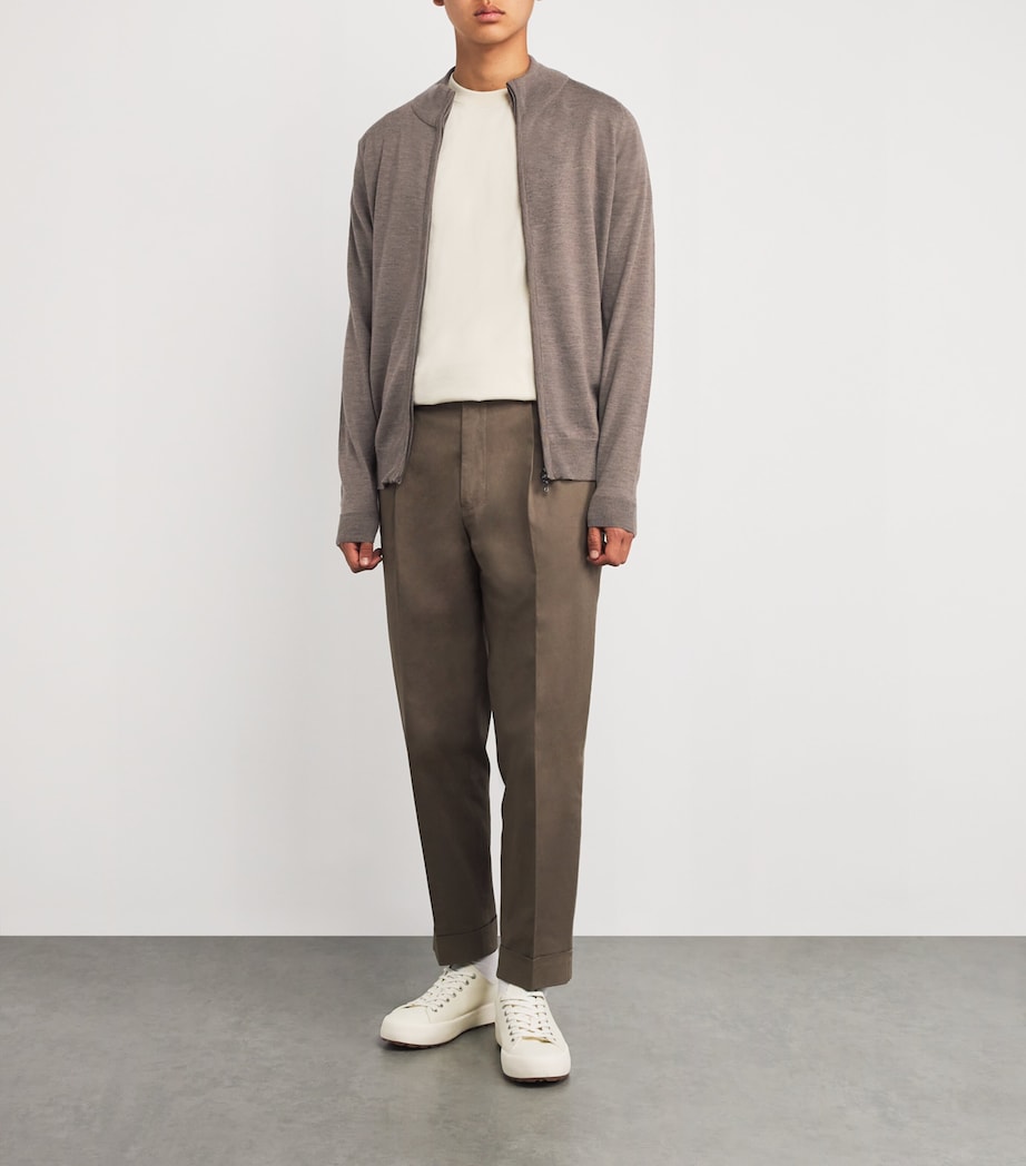 Extra Fine Merino Wool Claygate Zip-Up Sweater MUSHROOM Image 2