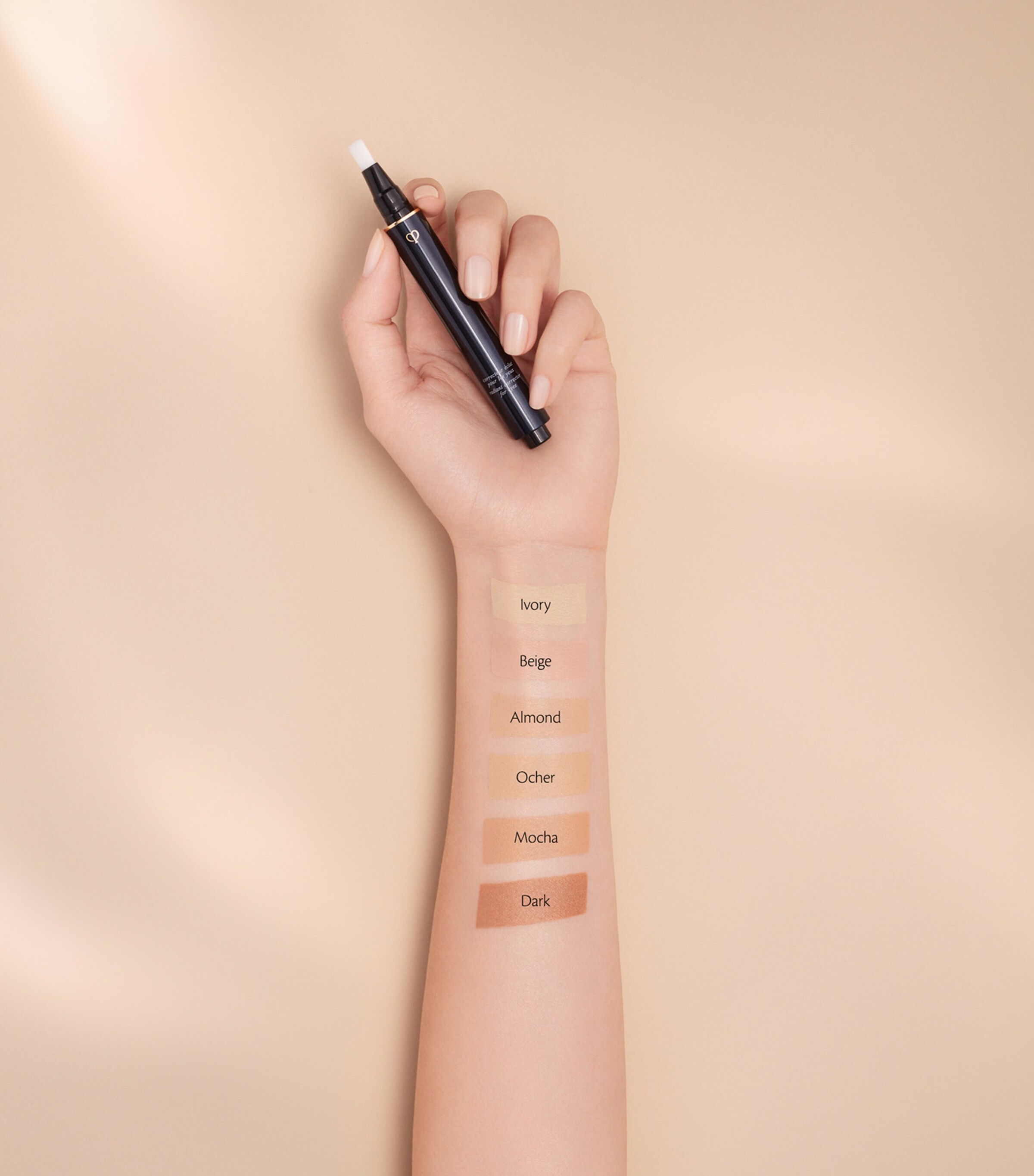 Radiant Corrector for Eyes ALMOND Image 3