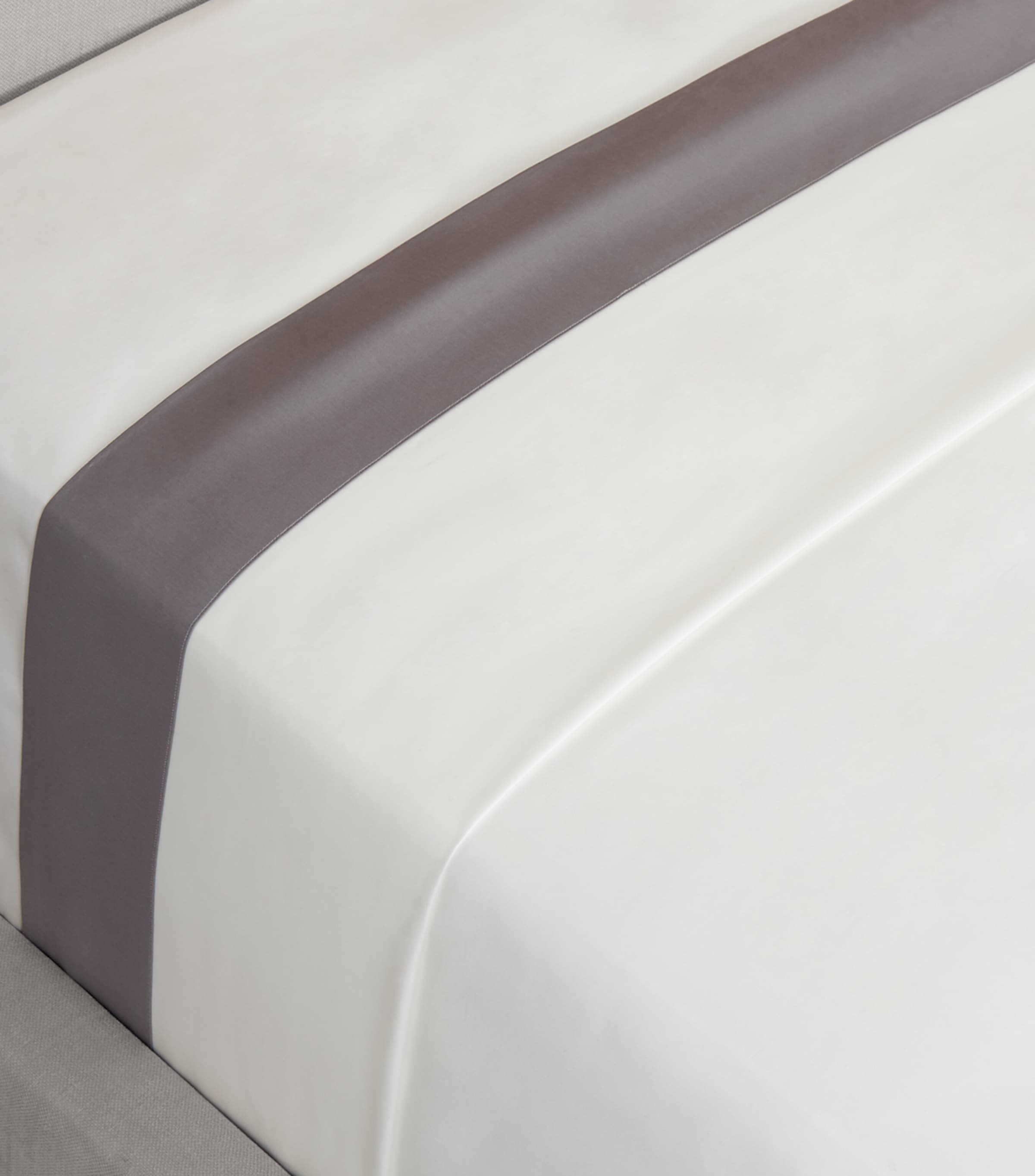 Bold Super King Flat Sheet Set (270cm x 320cm) BN58  MILKSLATE GR Image 5