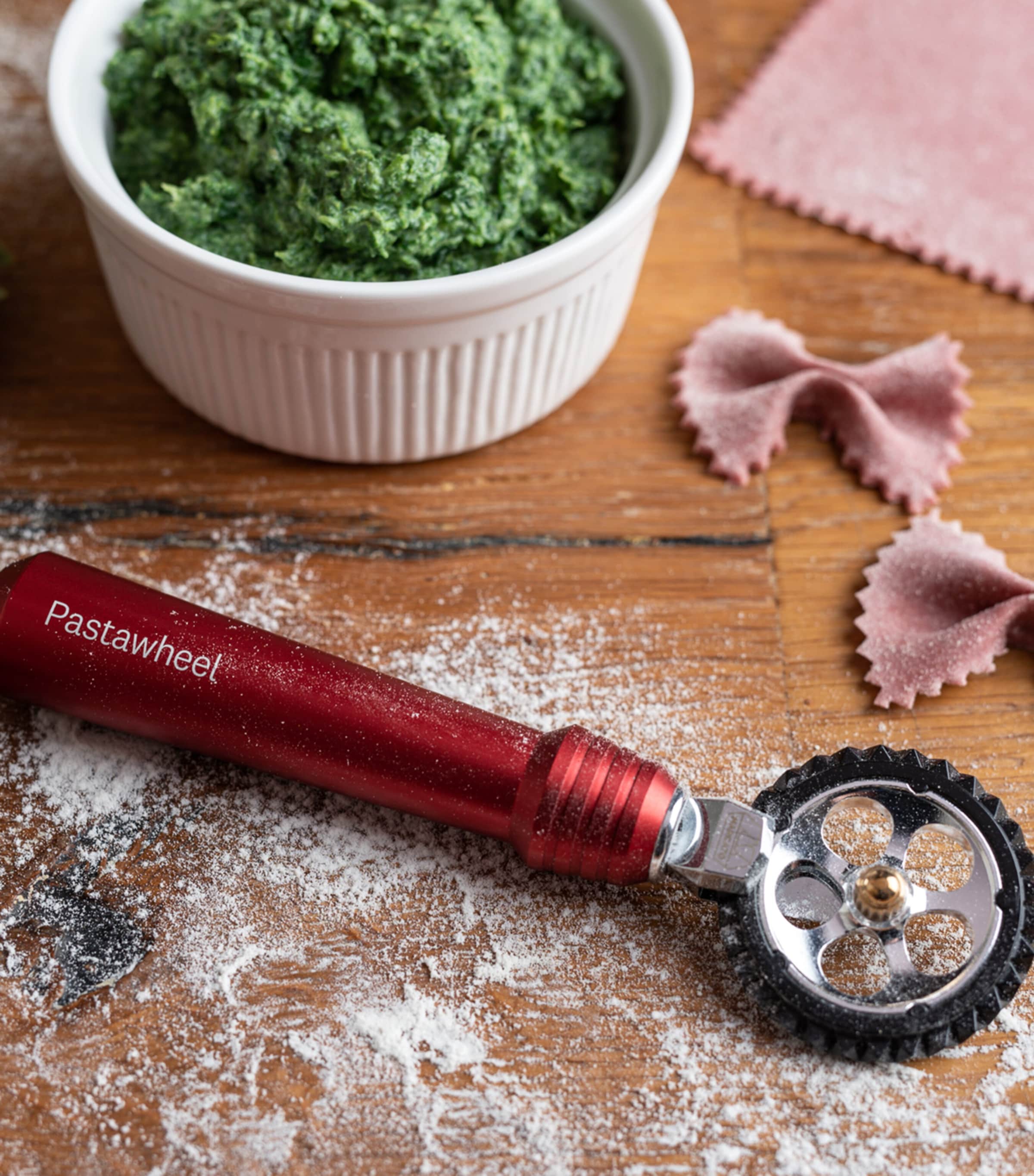 Pastawheel Pasta Cutter RED Image 3