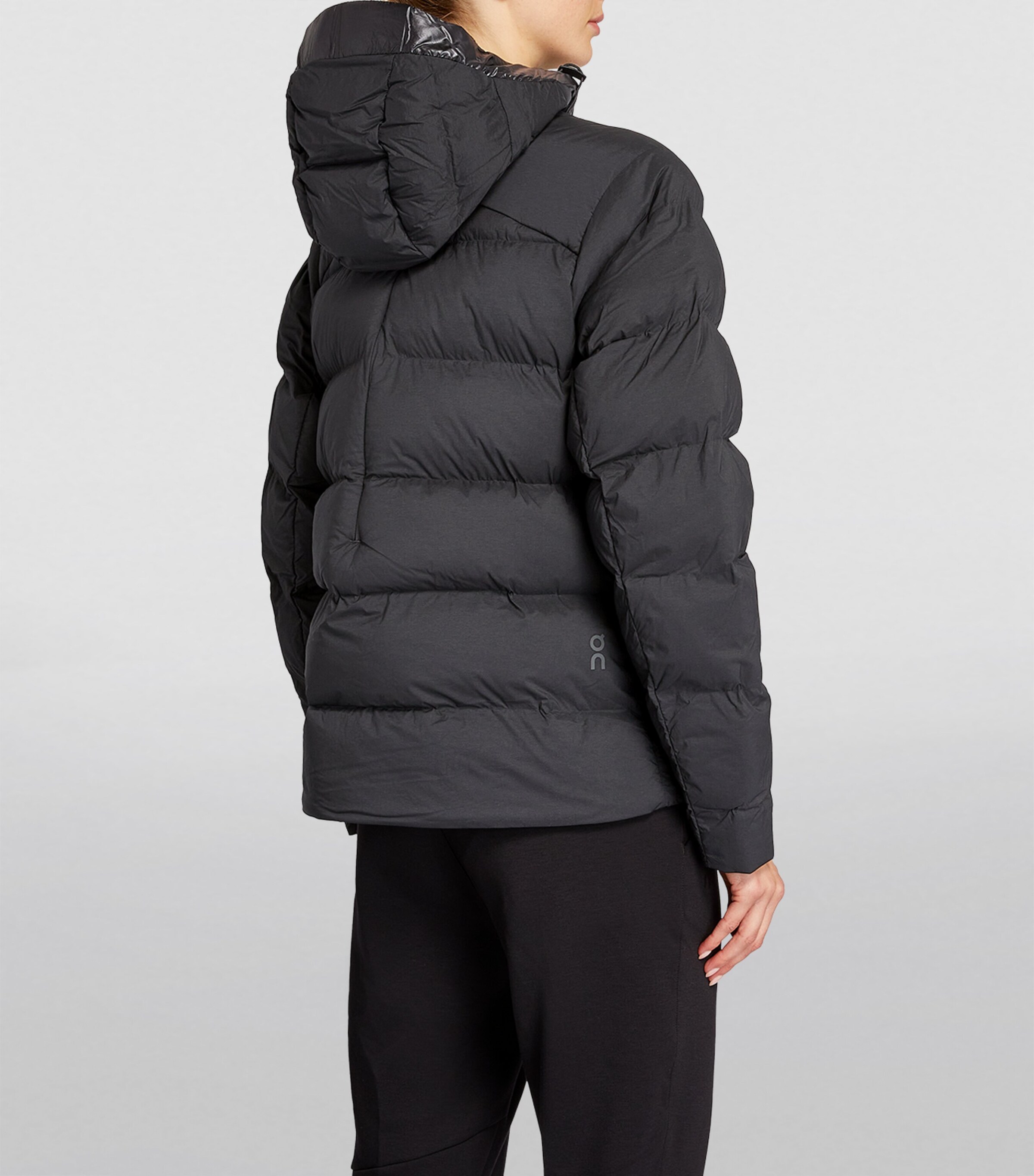 Challenger Puffer Jacket BLACK Image 4