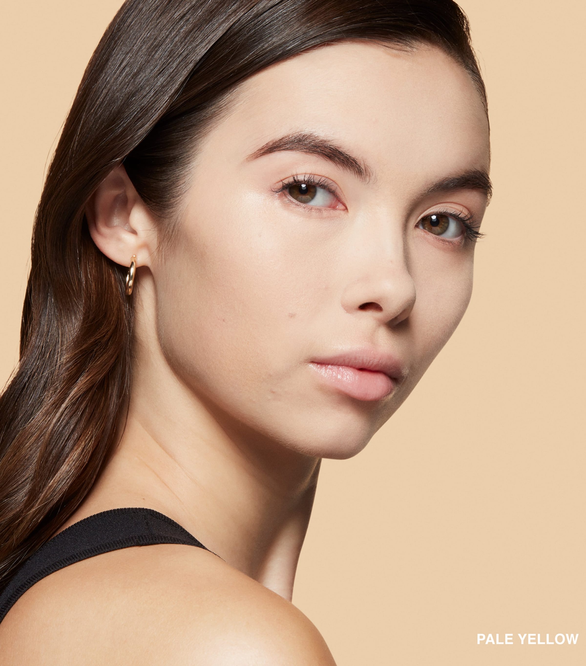 Sheer Finish Pressed Powder PALE YELLOW Image 5