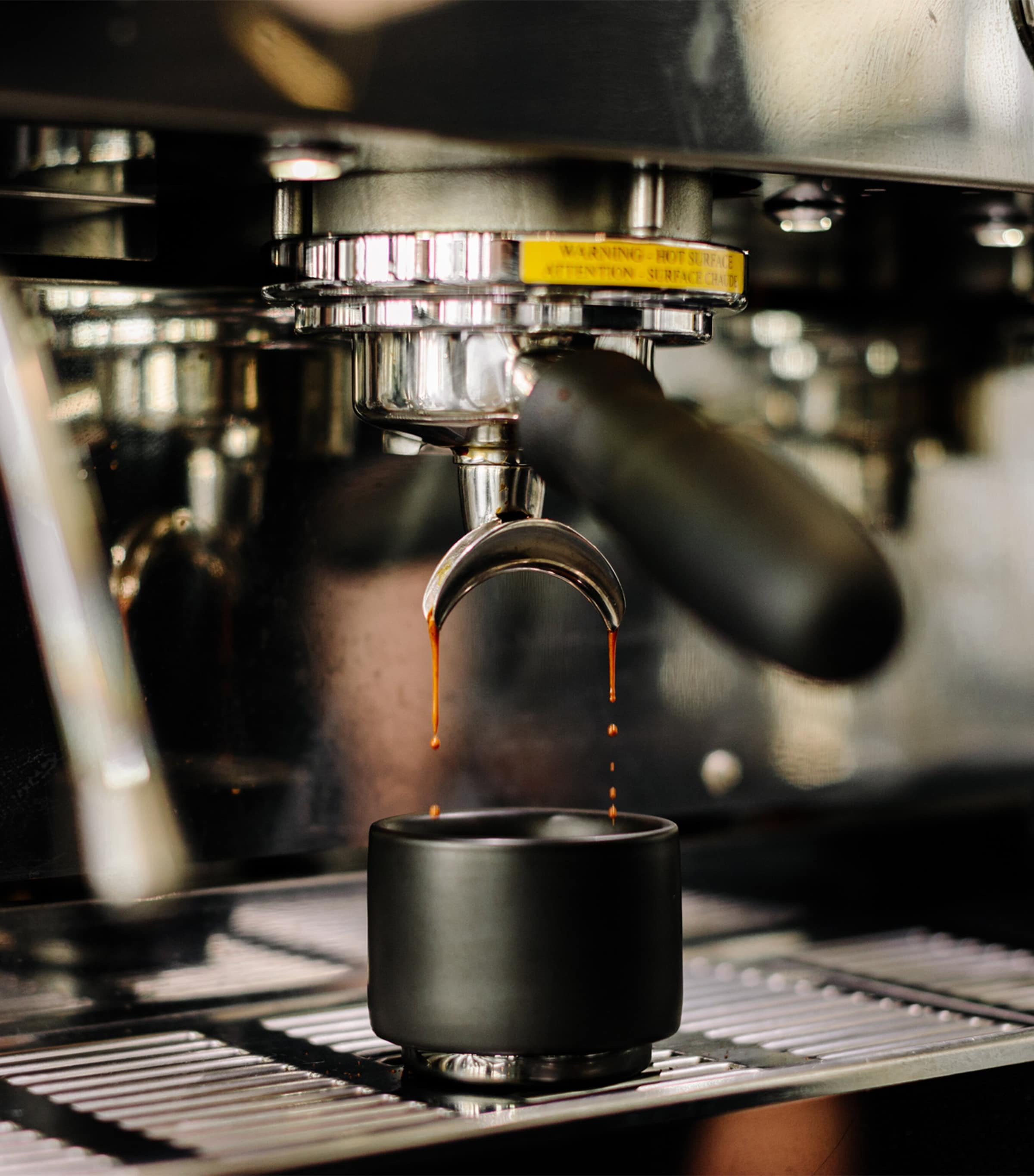 Ceramic Monty Cappuccino Mug BLACK Image 2