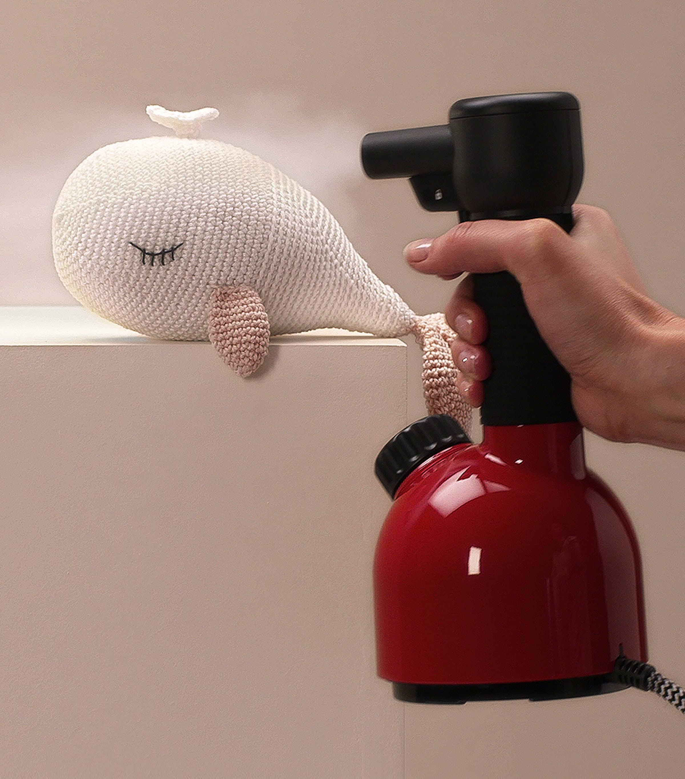 Iggi Steamer RED Image 6