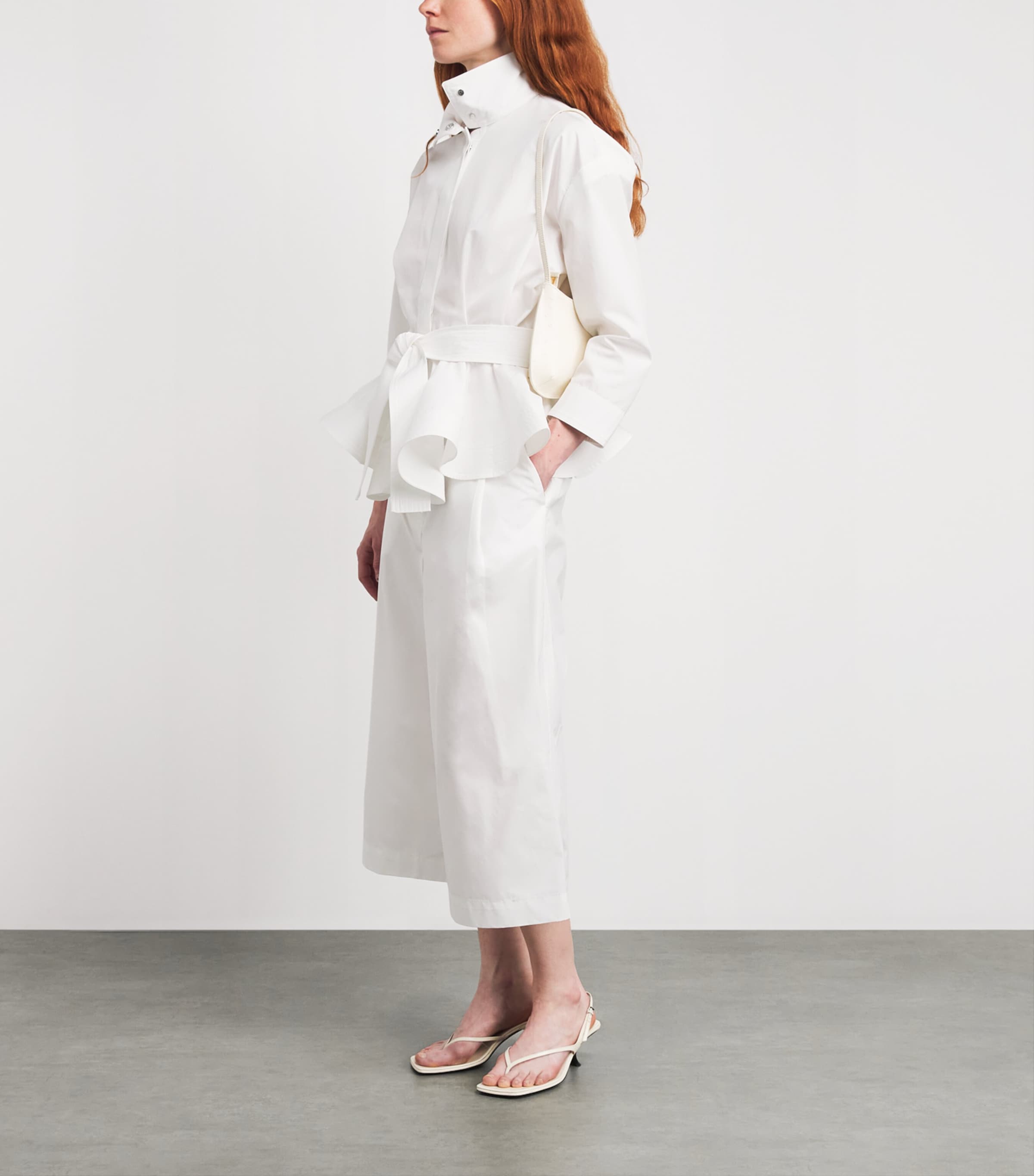 Jacquemus Womens Cotton Cabana Belted Shirt Jacket White Image 2