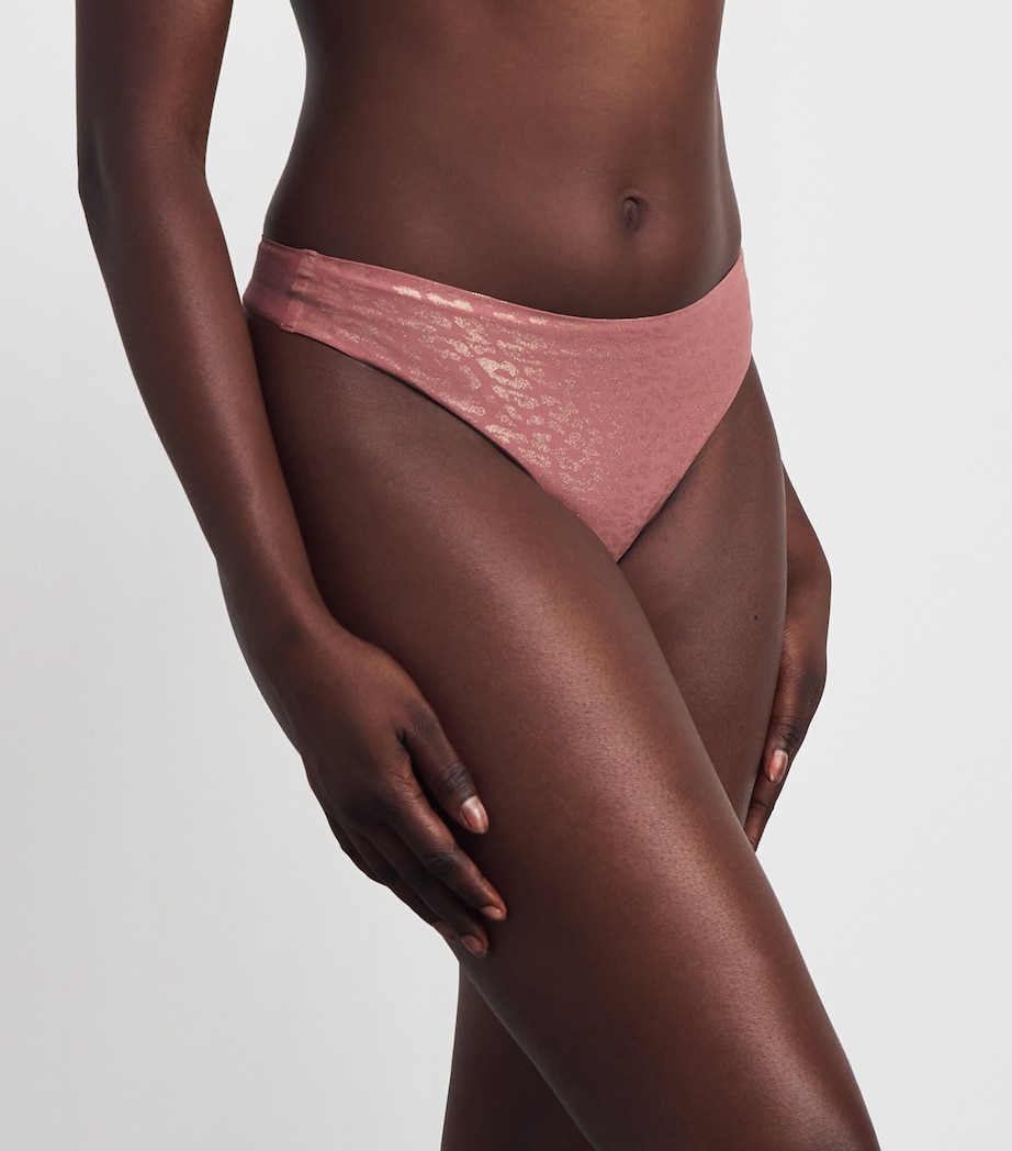 SoftStretch Thong B17 PINK LEO SH Image 2