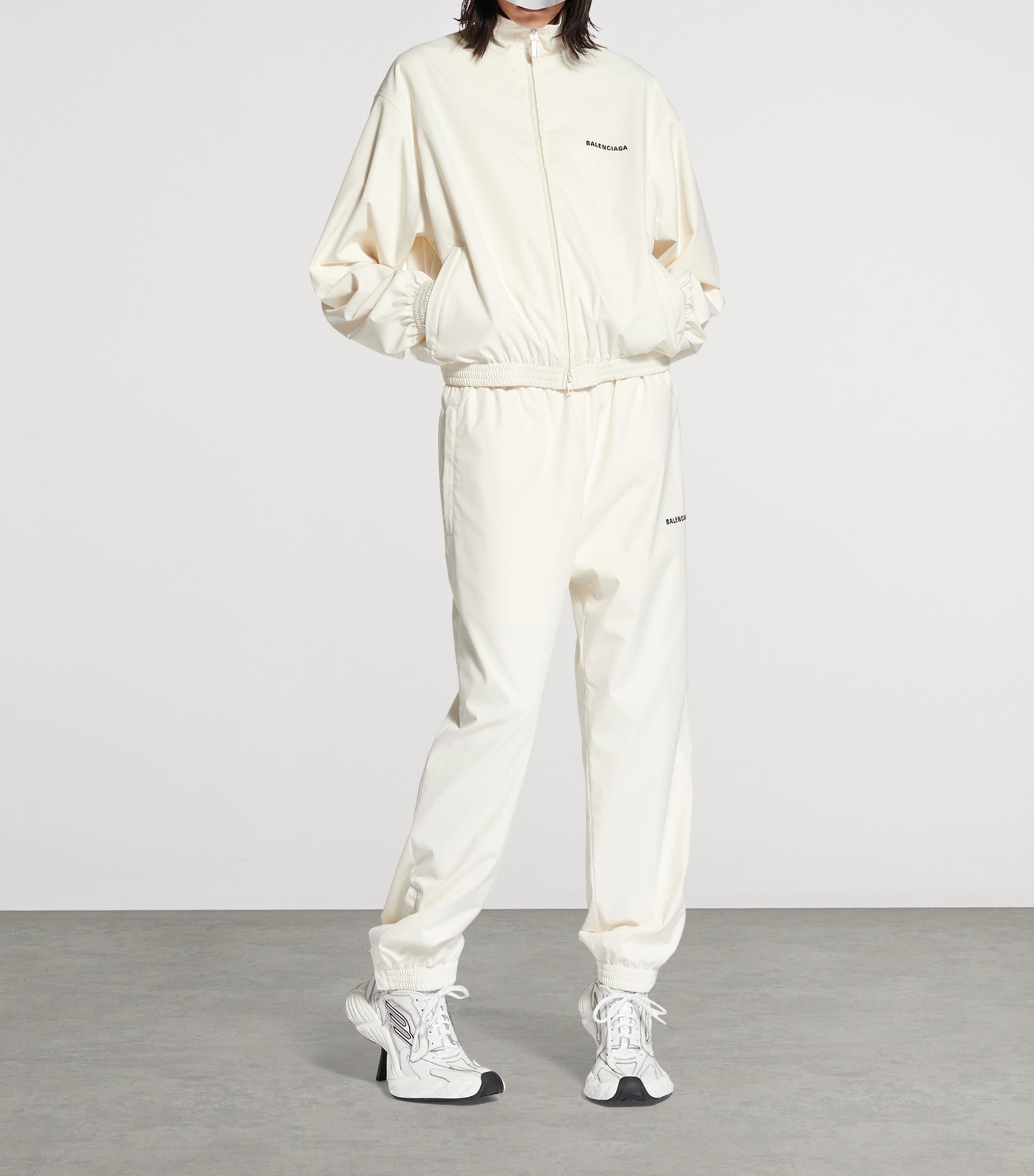 Logo Track Jacket 9012 Image 4