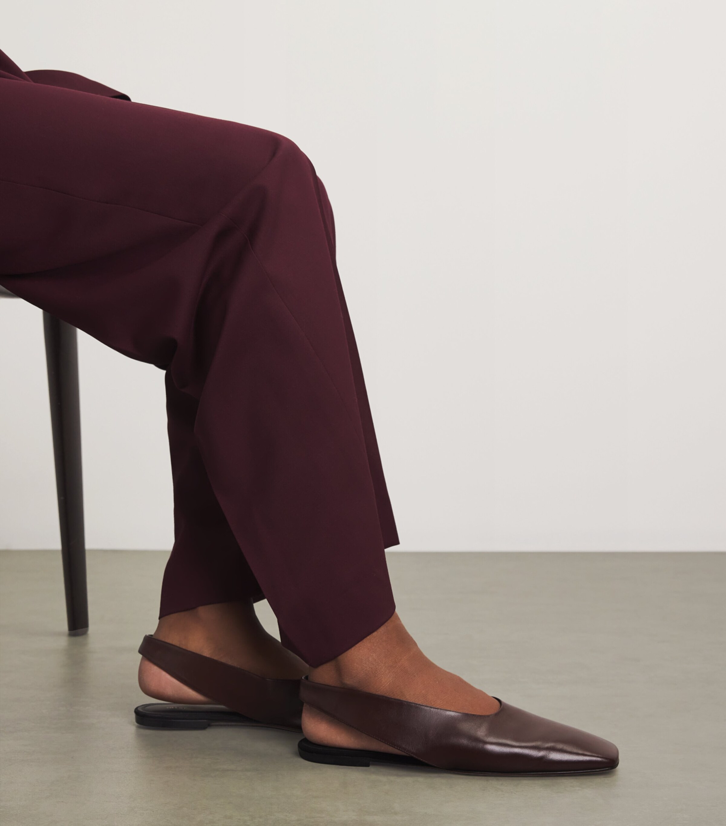 Na.e ナエ　パンプス　Urban Slingback Flats_Brown Urban Slingback Flats_Black | Na.e