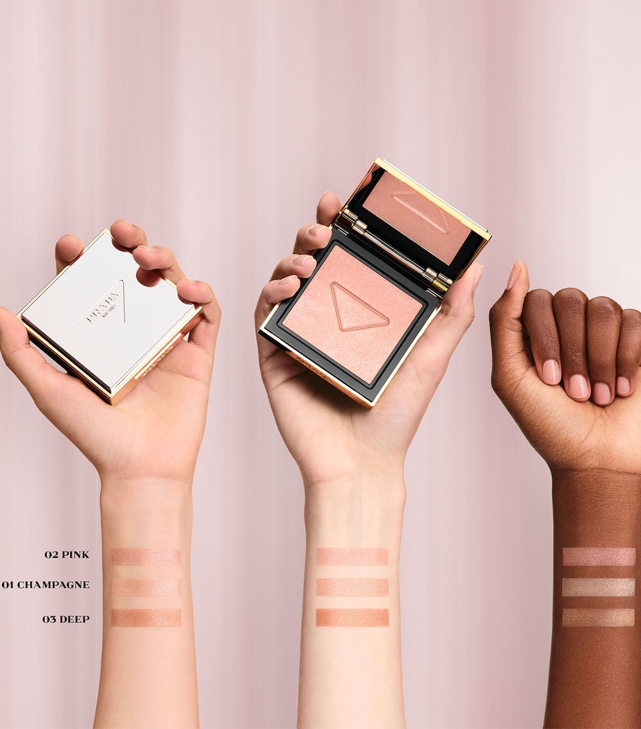 Light Glowing Highlighting Powder PINK Image 4