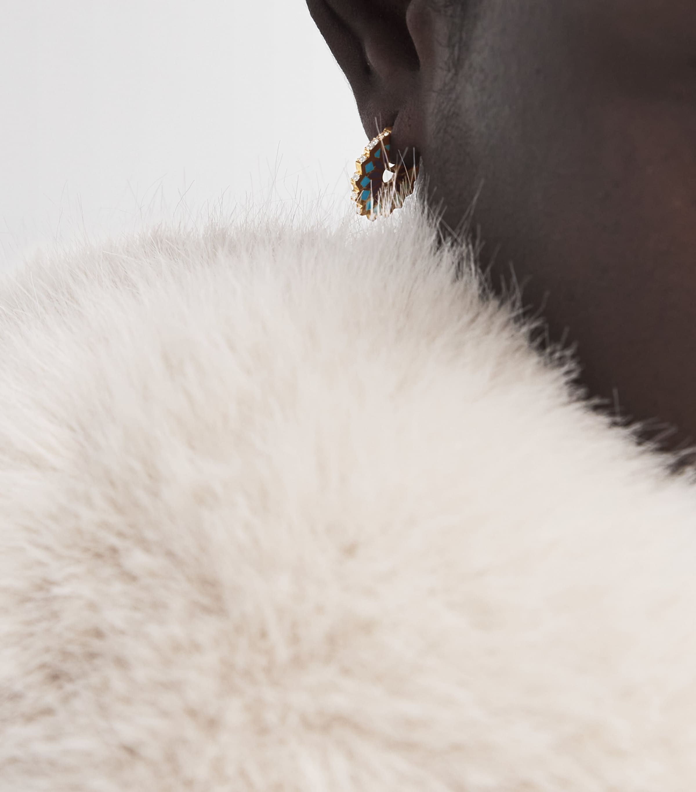 Small Yellow Gold, Diamond and Enamel Lady Sursock Earrings YELLOW GOLD Image 5