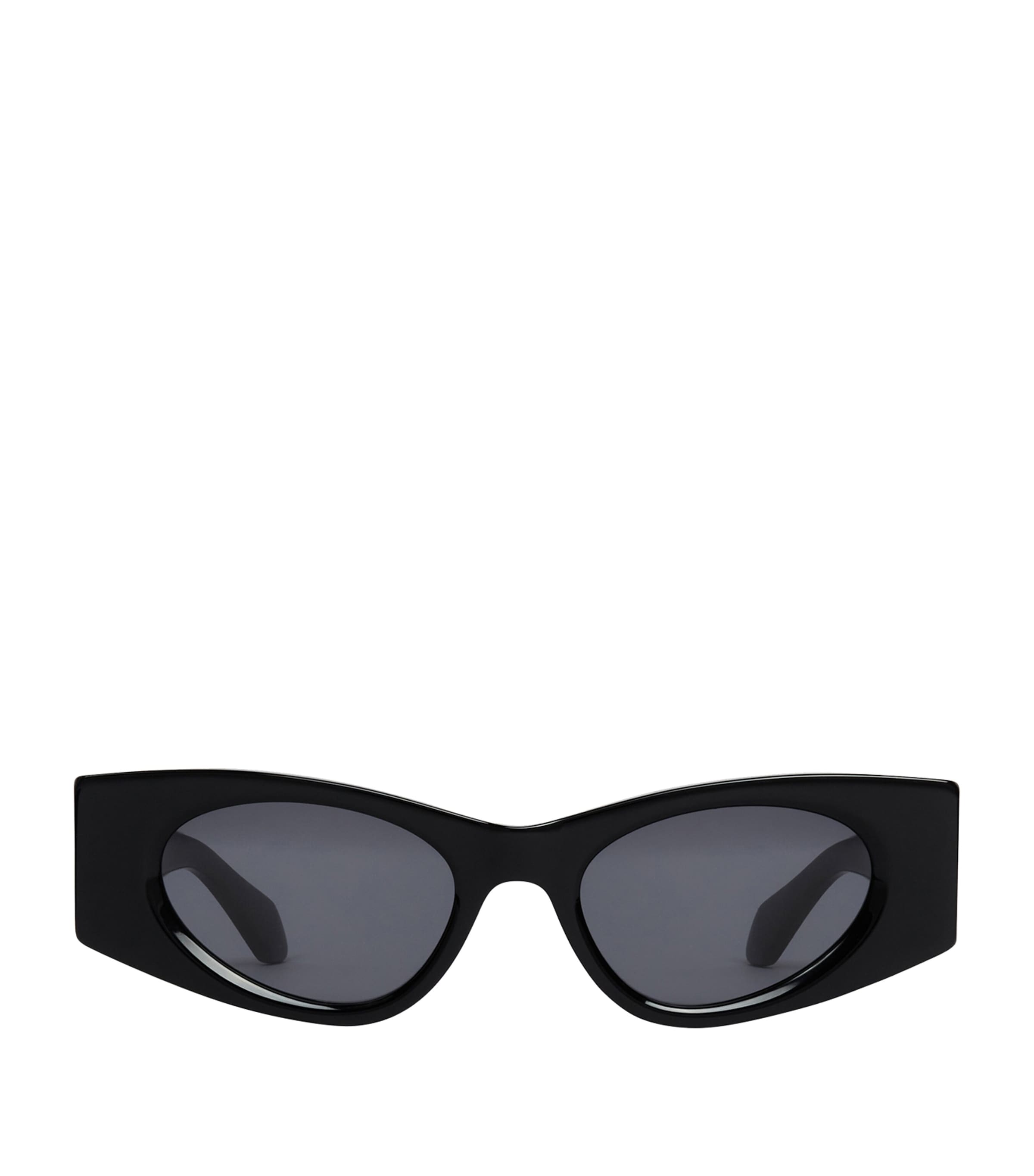 Alaïa Cat Eye Sunglasses In Black